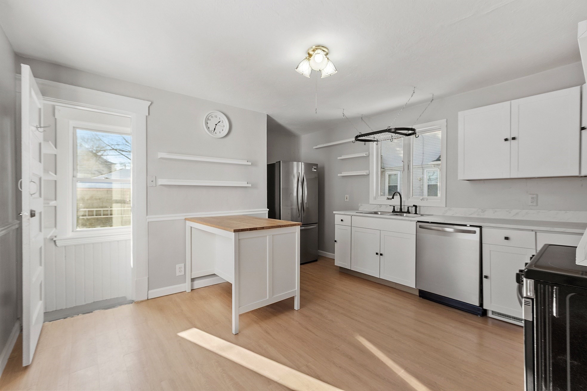 3 Franconia St, Worcester, MA 01602 - Image 11