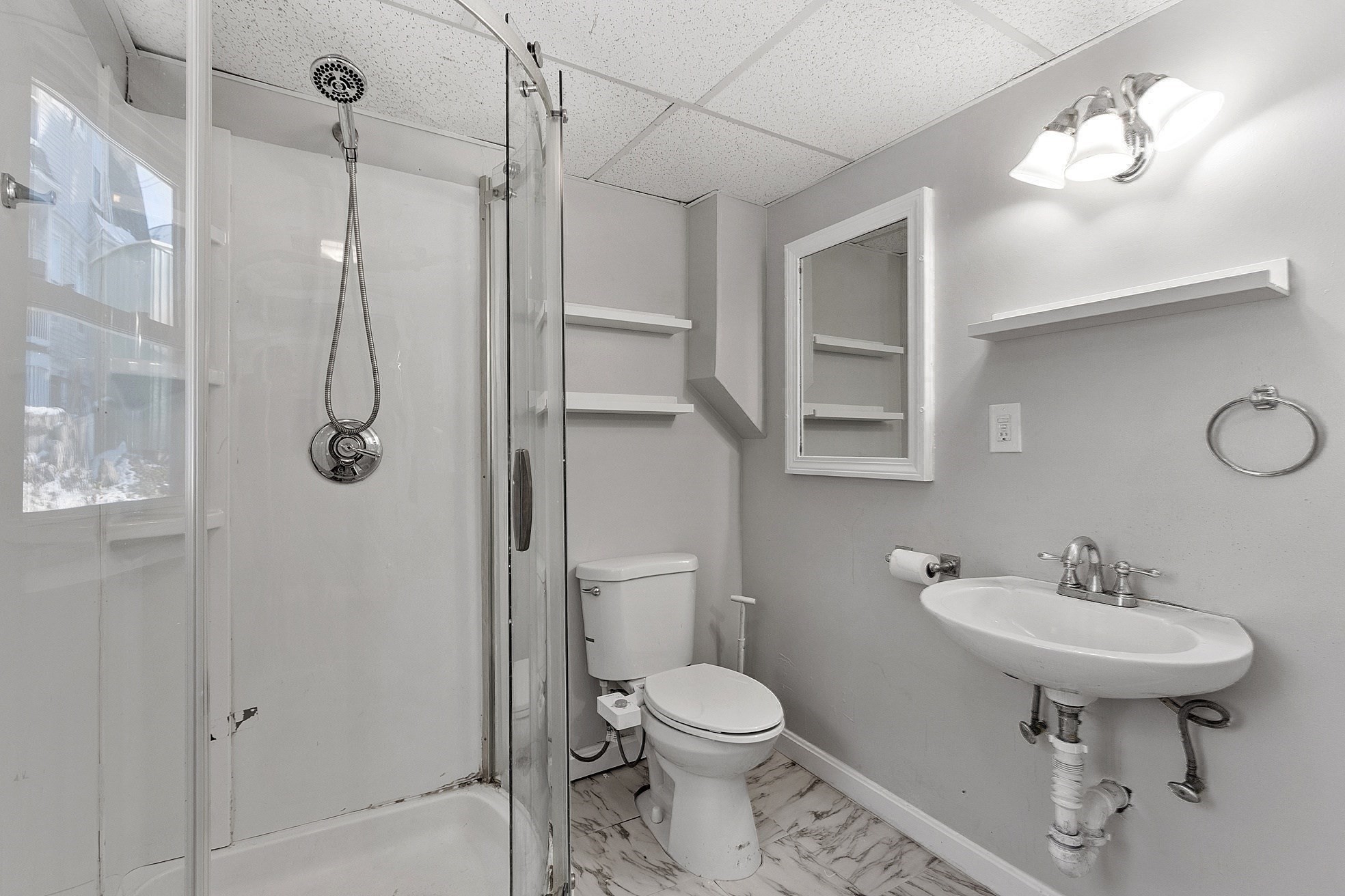 3 Franconia St, Worcester, MA 01602 - Image 29