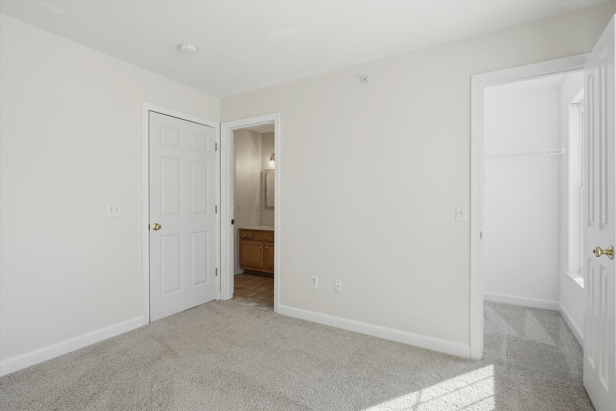 14 Amberville, North Andover, MA 01845 - Image 22