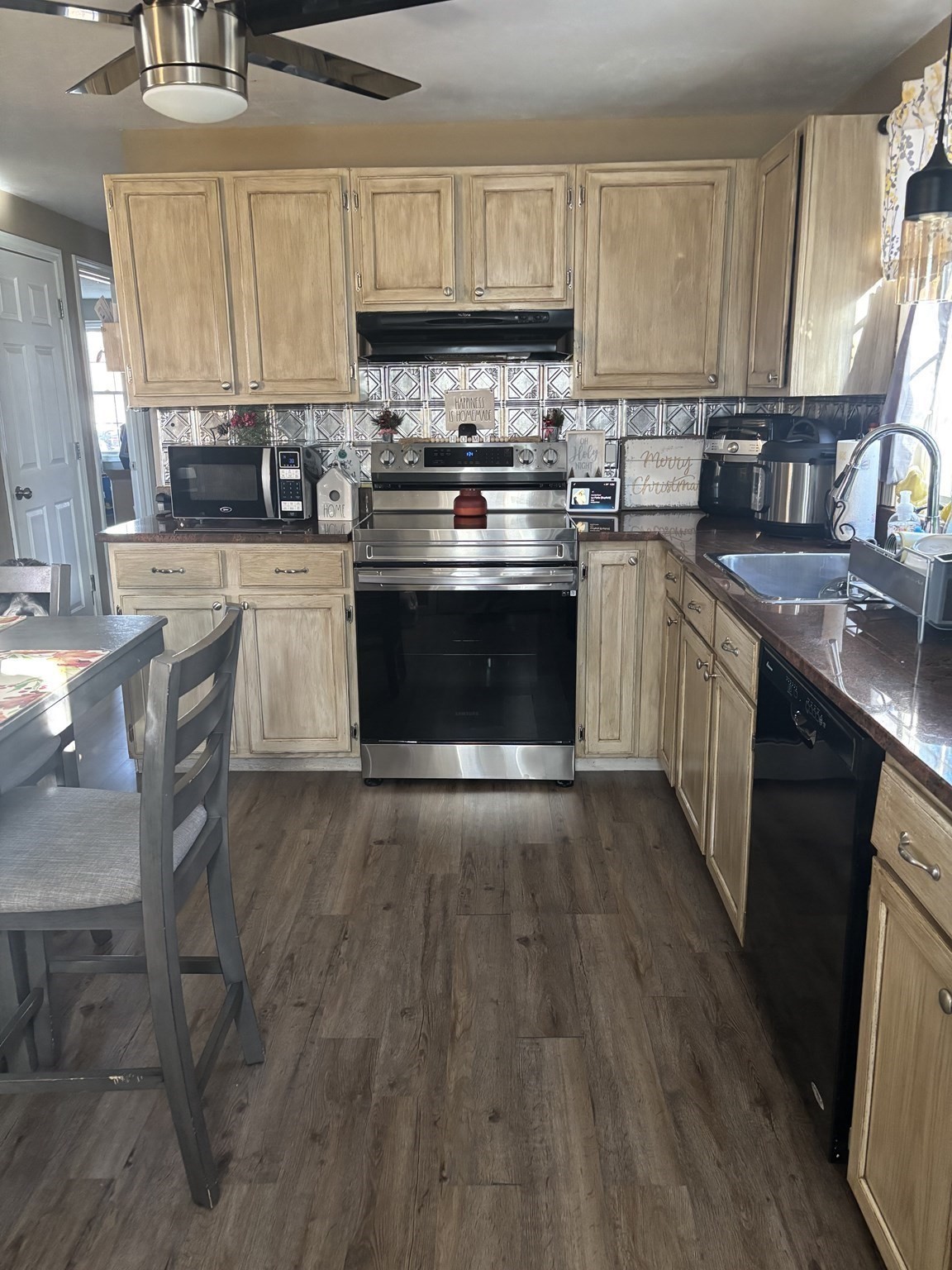 52 Stonybrook Dr, Southbridge, MA 01550 - Image 2