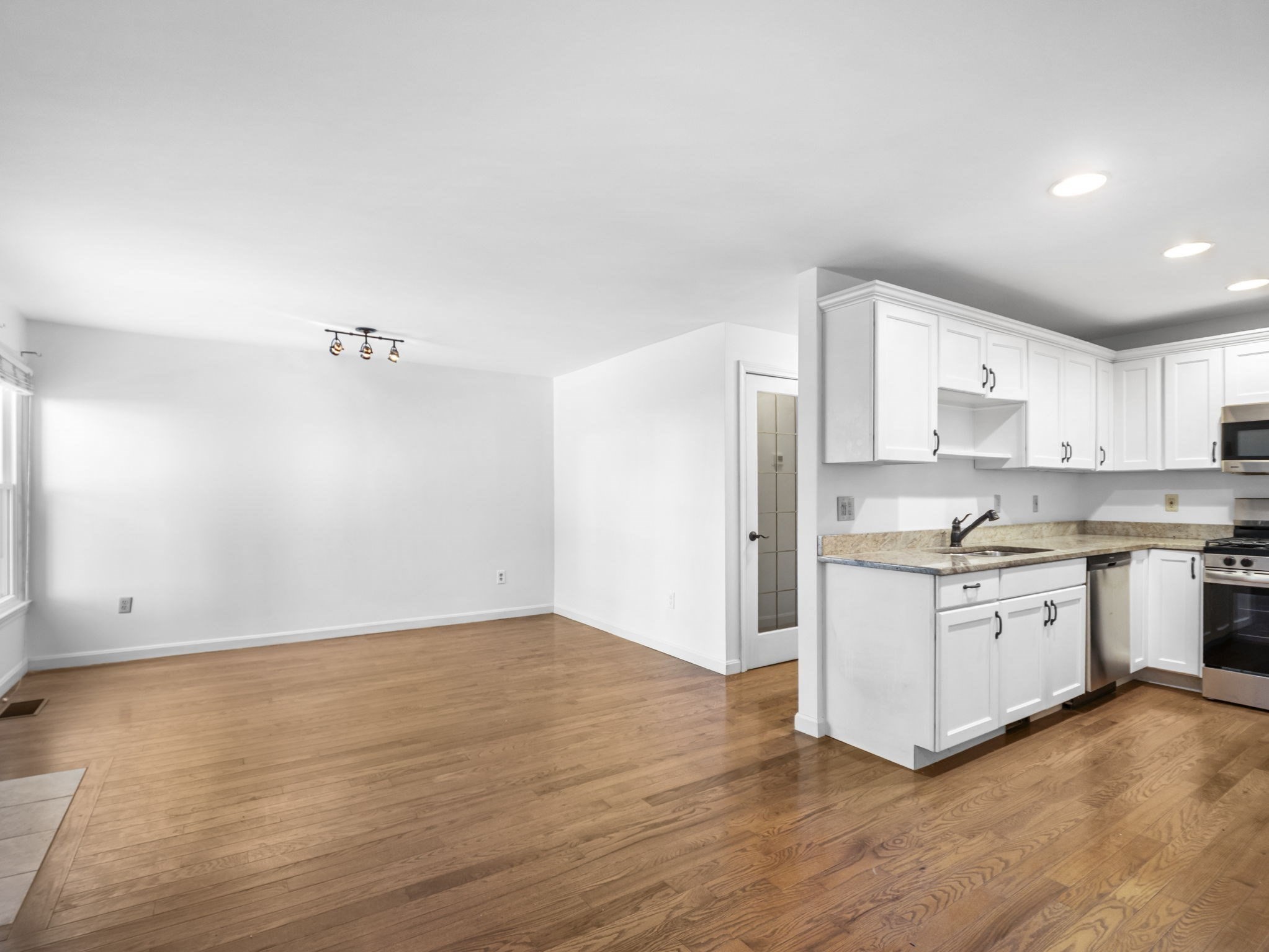 600 County St Unit 404, Taunton, MA 02780 - Image 5