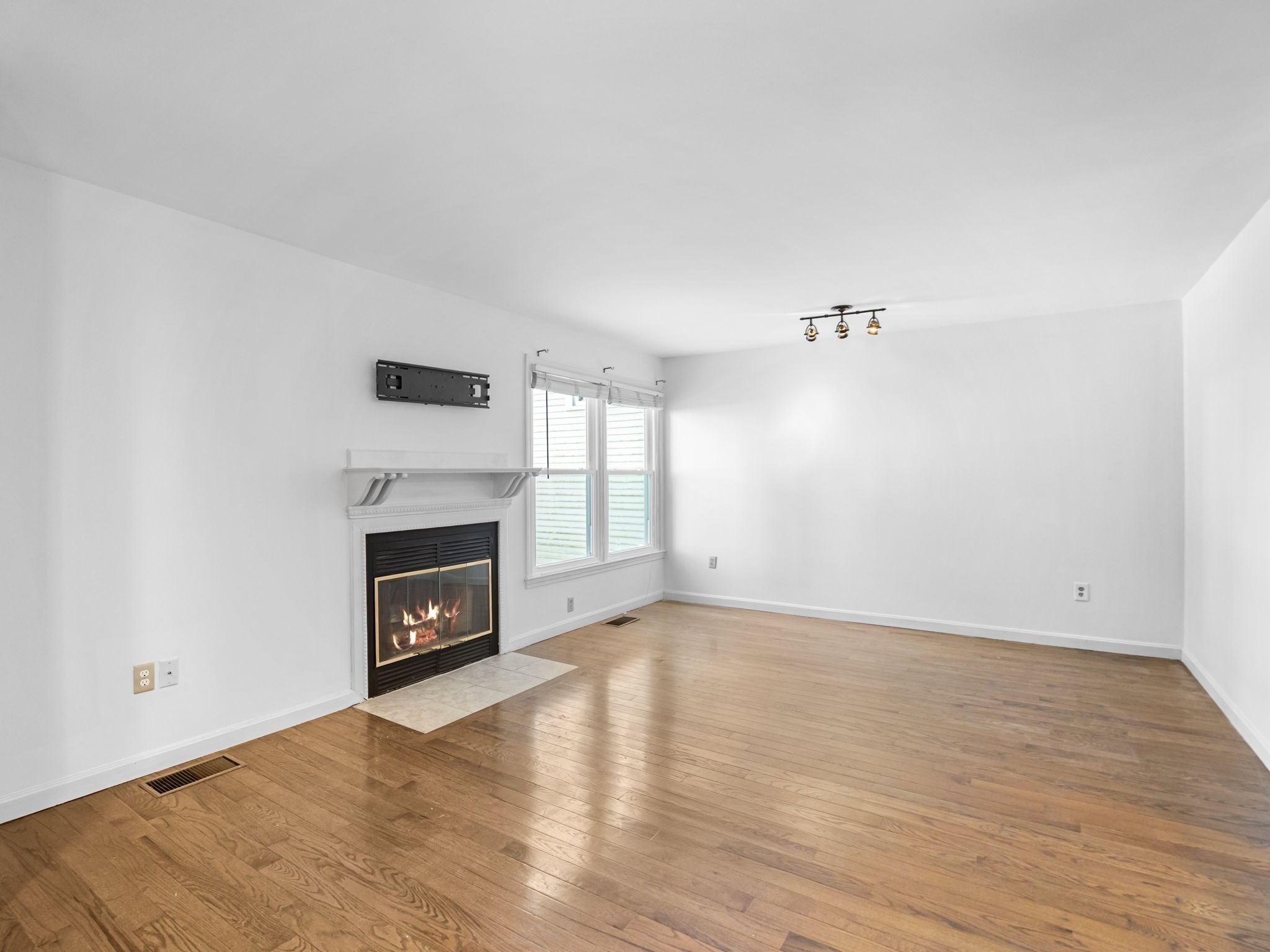 600 County St Unit 404, Taunton, MA 02780 - Image 9