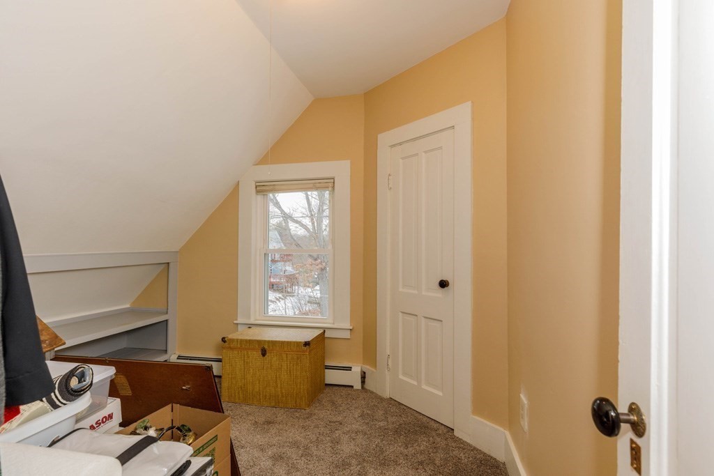 225 Wallingford Avenue, Athol, MA 01331 - Image 15