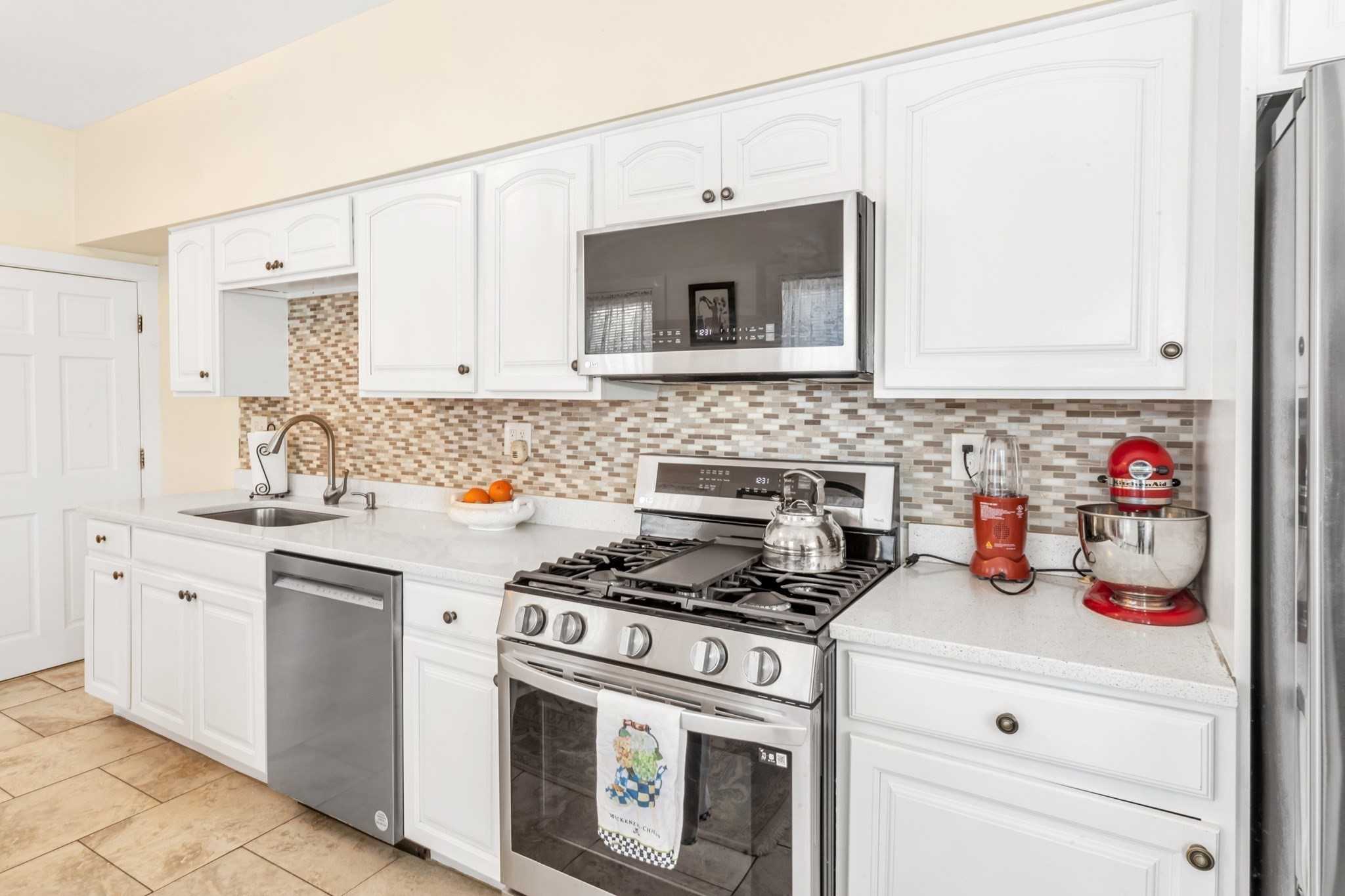 13 Winslow Unit 13, Hyde Park, Boston, MA 02136 - Image 9