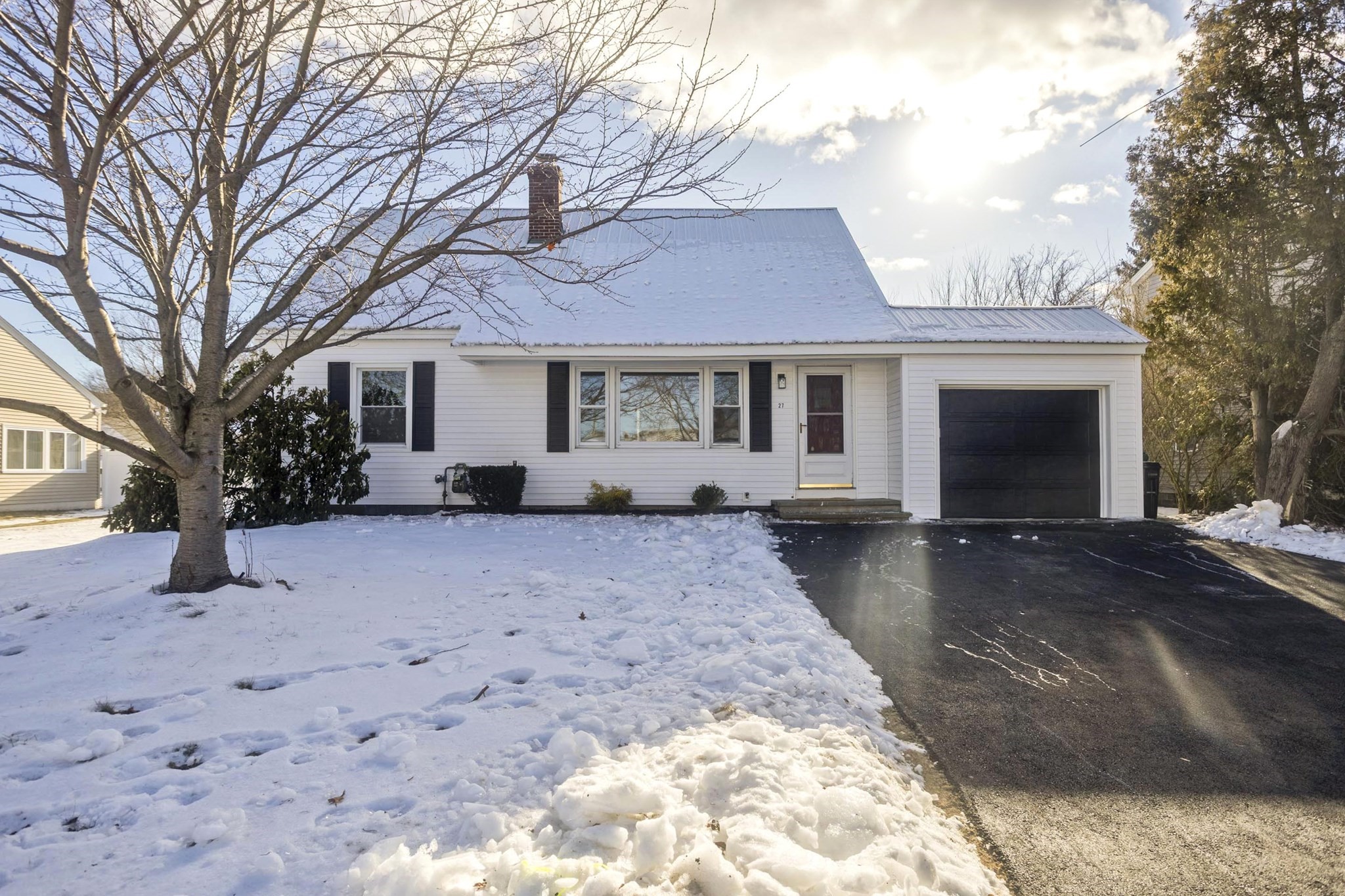 27 Cortland St, Chicopee, MA 01020 - Image 1