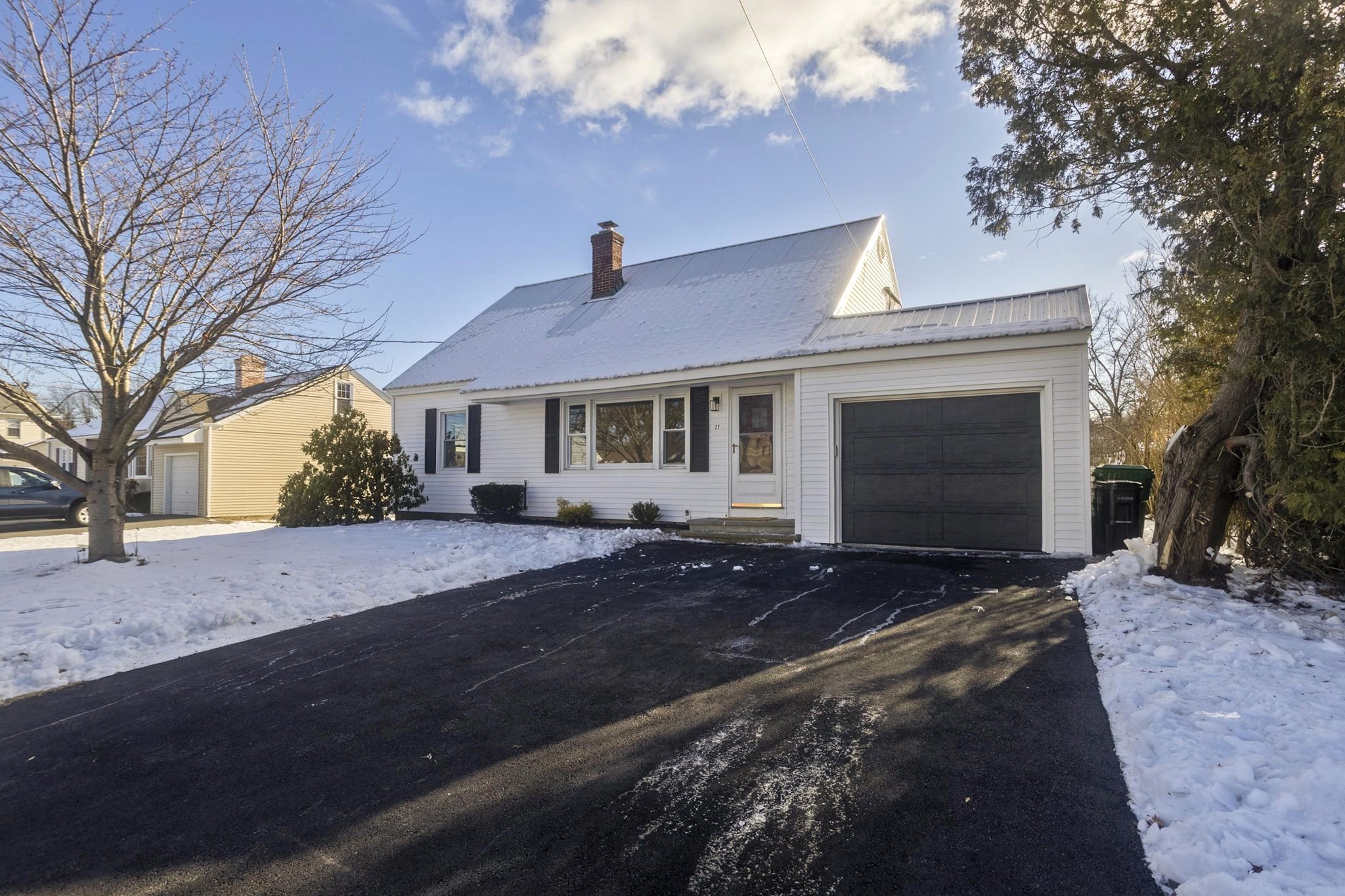 27 Cortland St, Chicopee, MA 01020 - Image 2