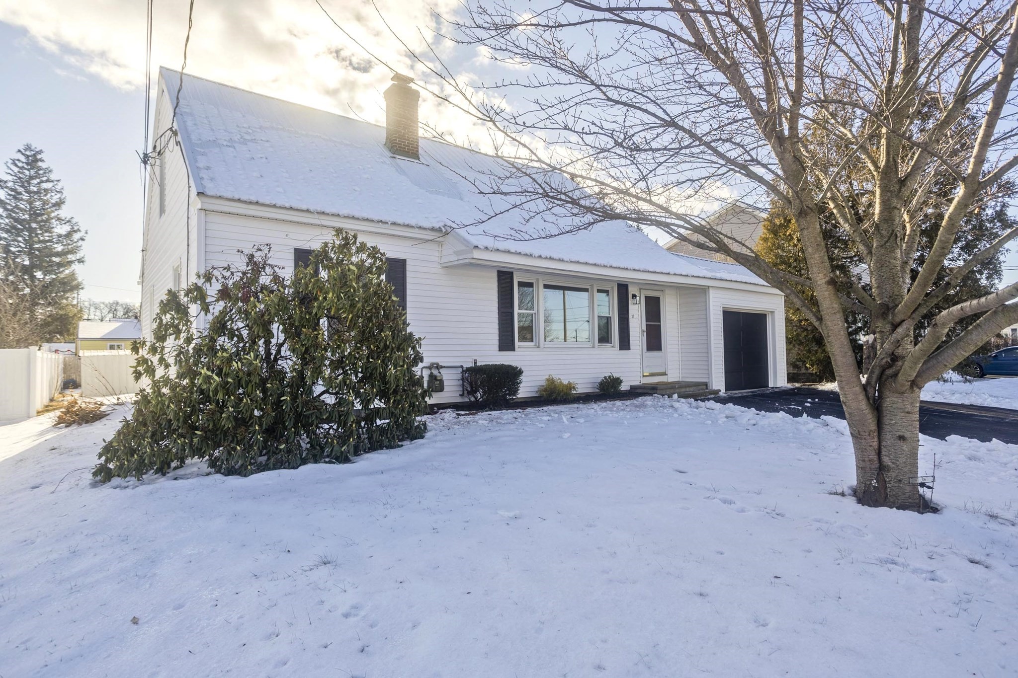 27 Cortland St, Chicopee, MA 01020 - Image 3