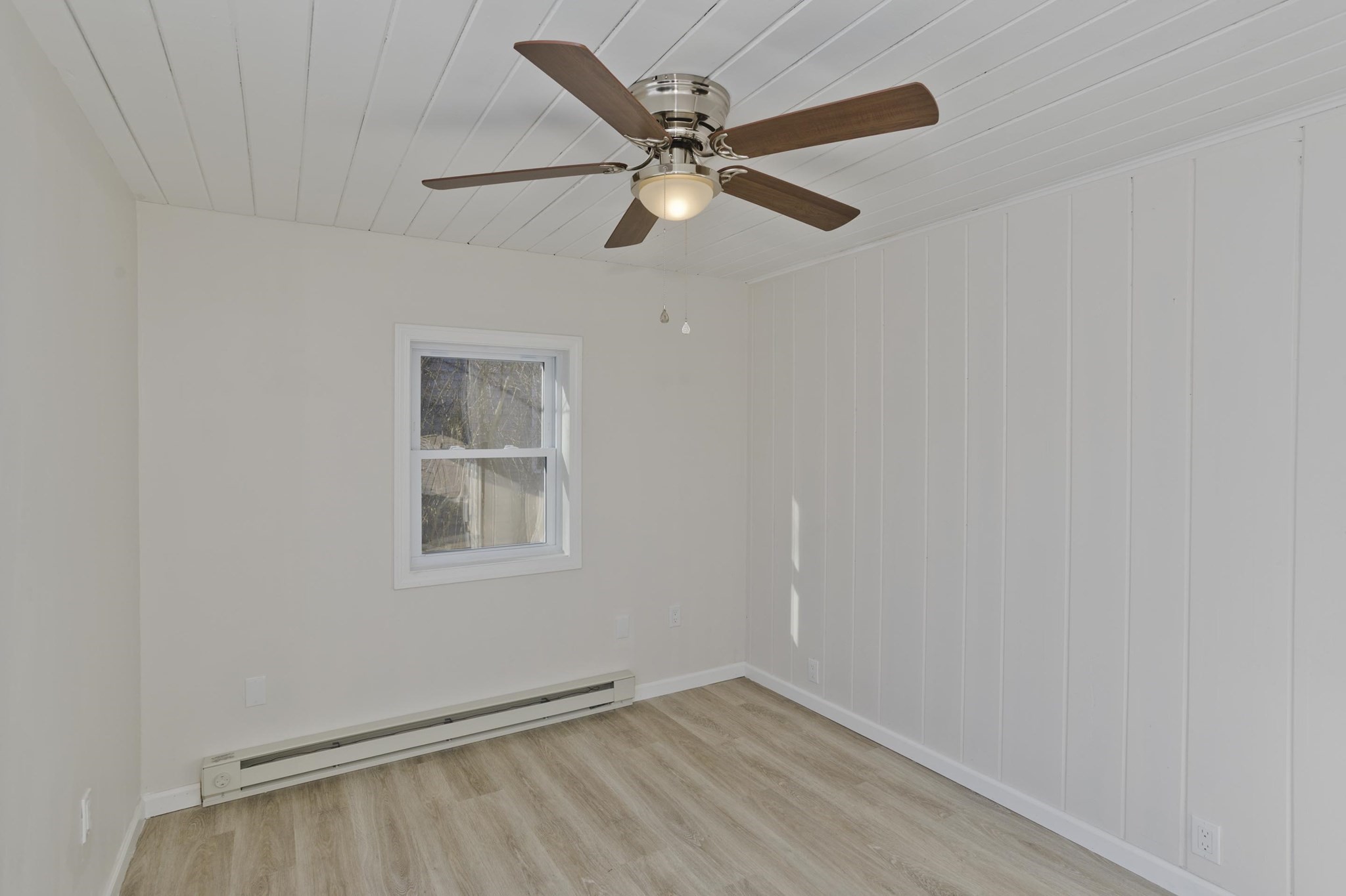 27 Cortland St, Chicopee, MA 01020 - Image 23