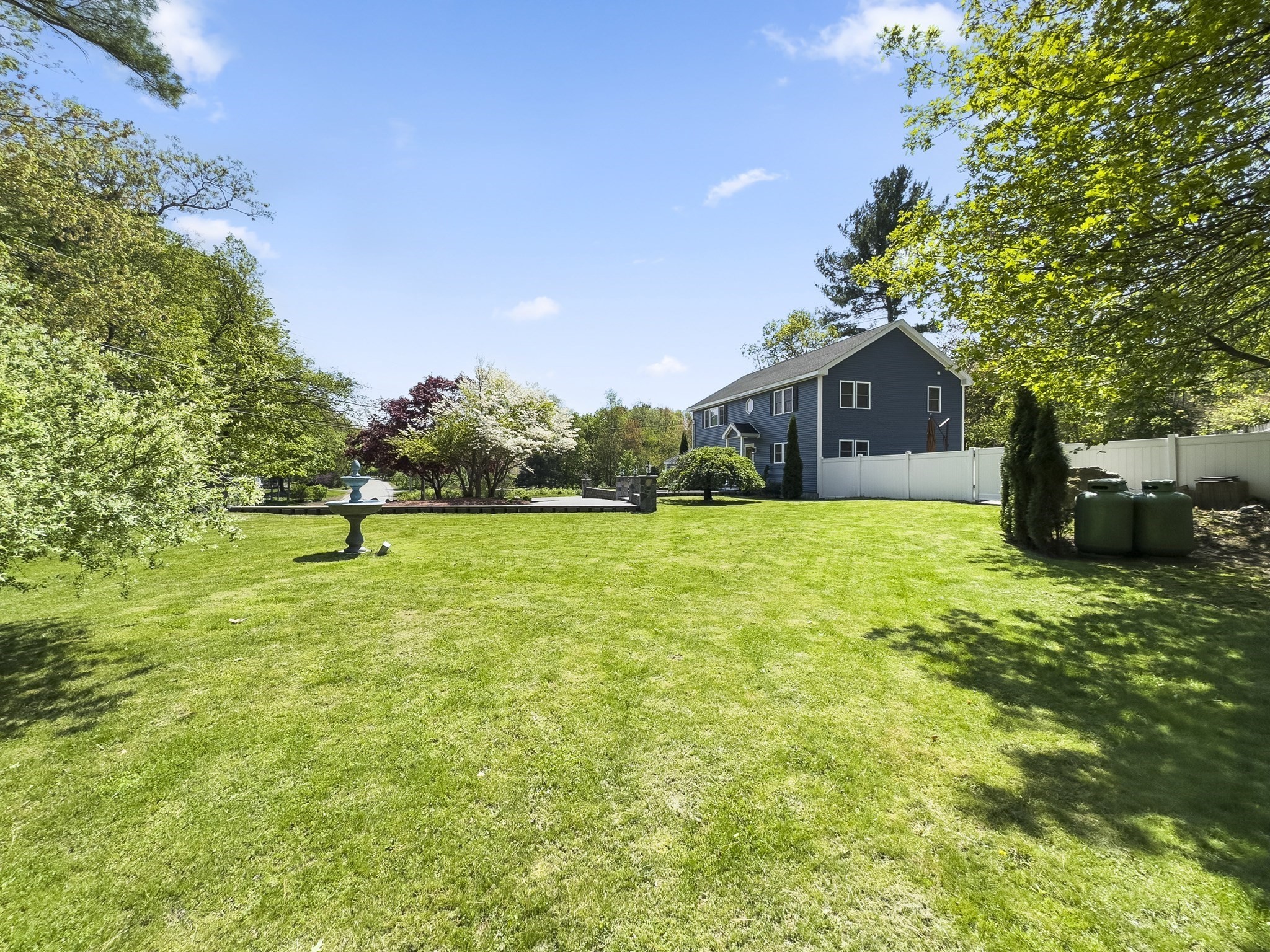 851 Forest St, North Andover, MA 01845 - Image 4