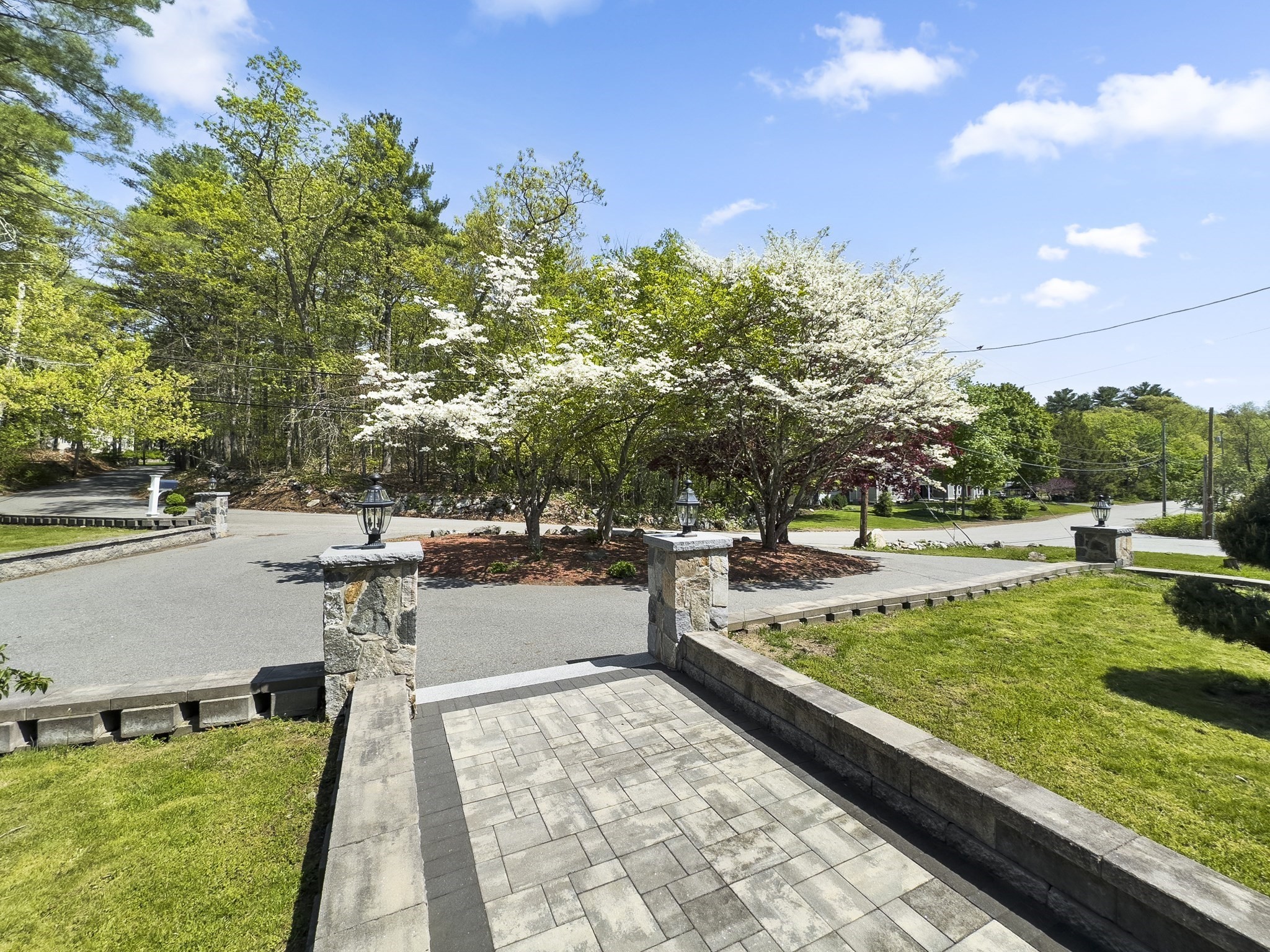 851 Forest St, North Andover, MA 01845 - Image 7