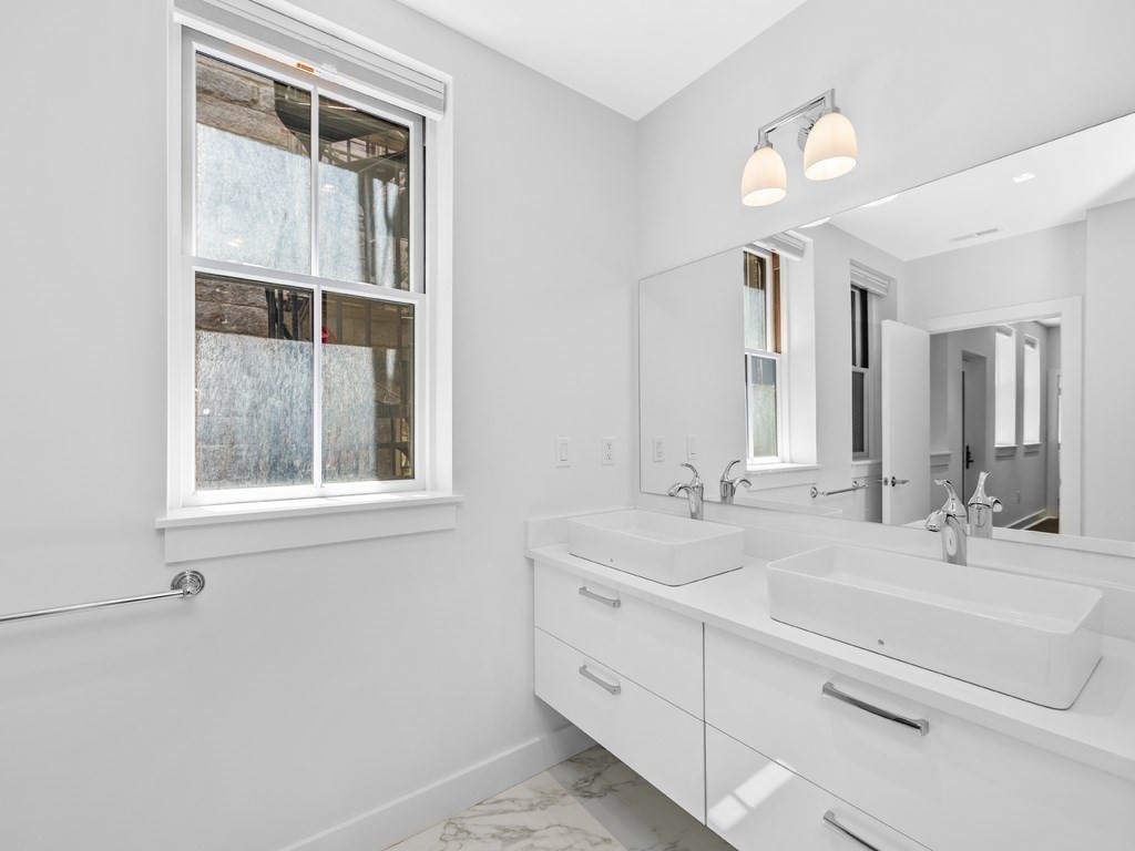 33 Bowdoin Street Unit 1, Beacon Hill, Boston, MA 02114 - Image 8