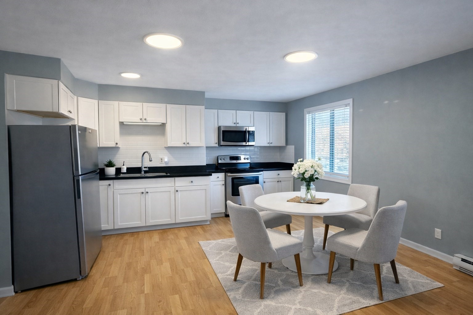 16 Cleveland Pl Unit 11, Gloucester, MA 01930 - Image 1