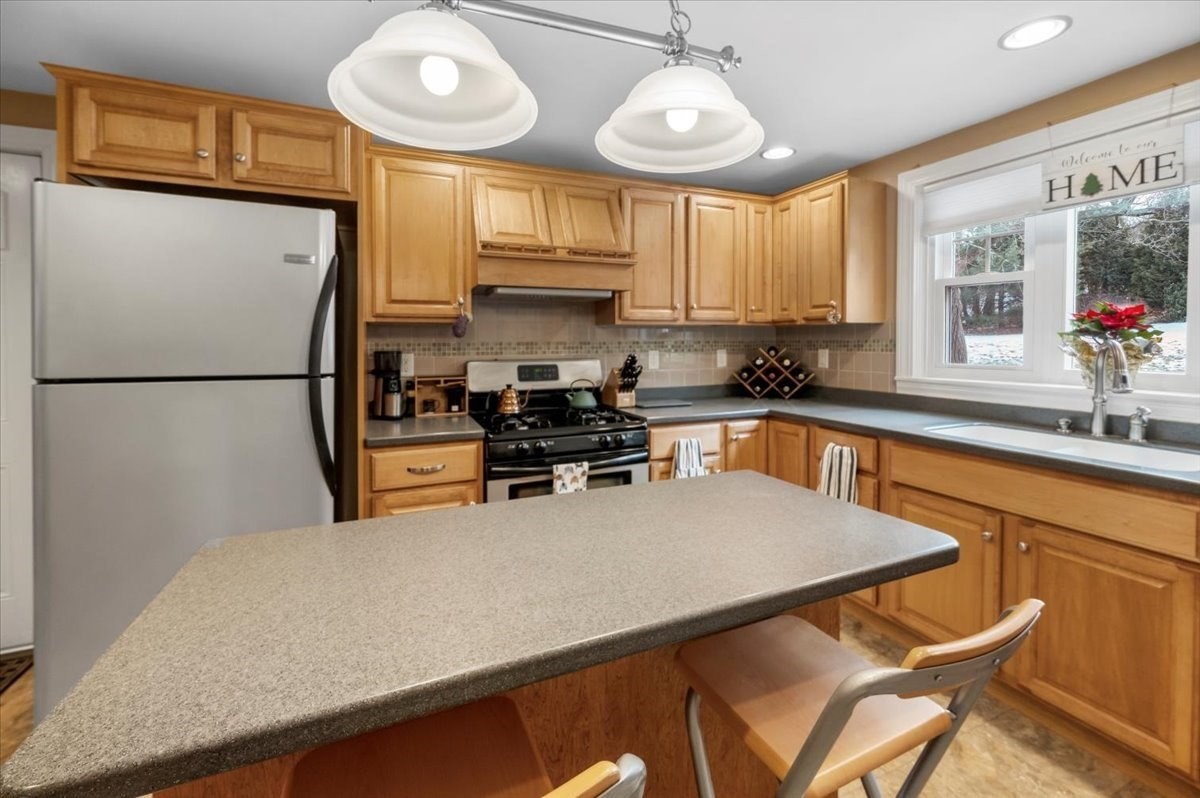 62 School St, Auburn, MA 01501 - Image 14