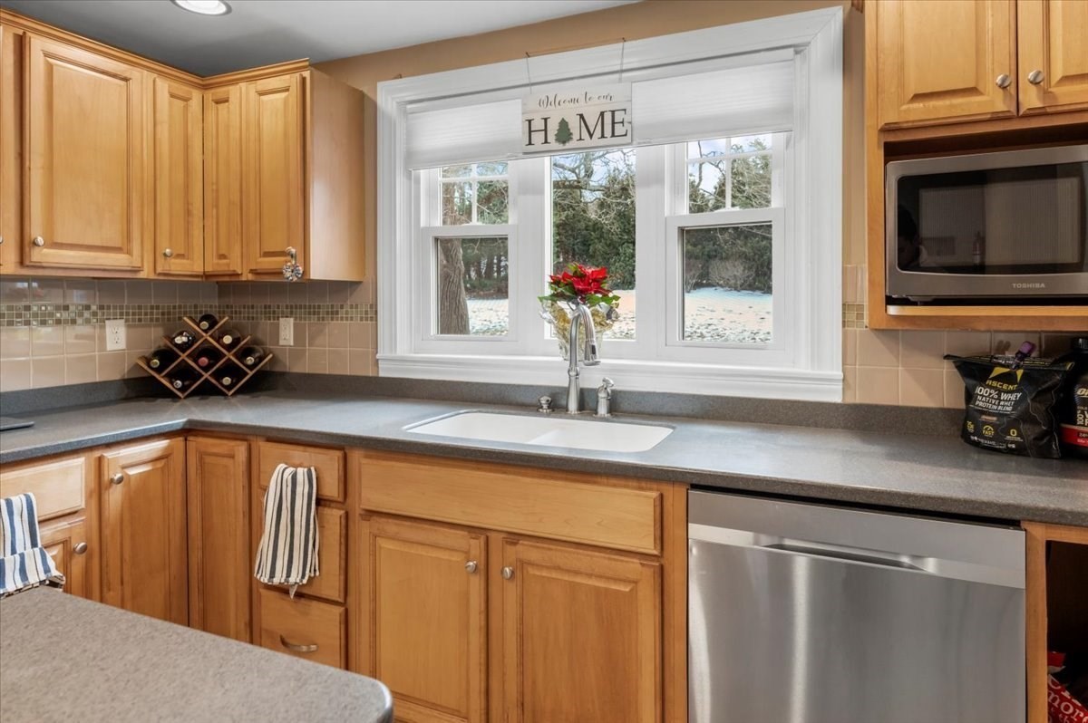 62 School St, Auburn, MA 01501 - Image 16