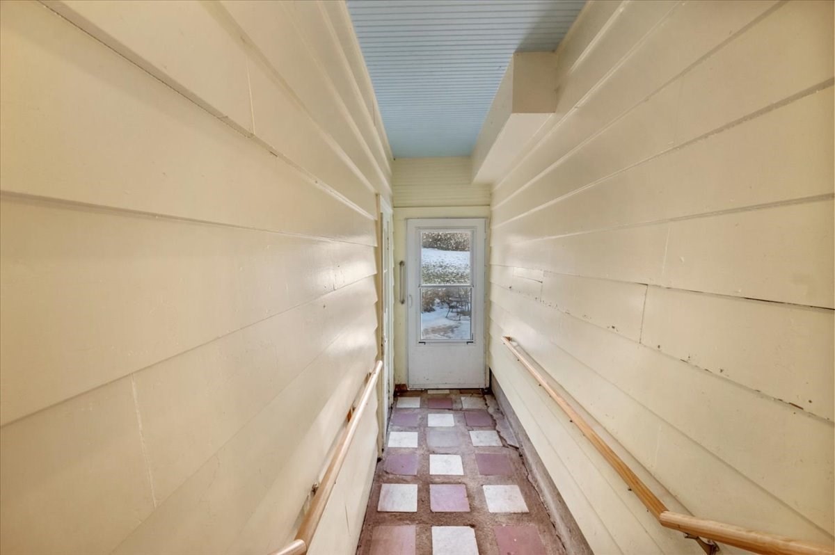 62 School St, Auburn, MA 01501 - Image 34