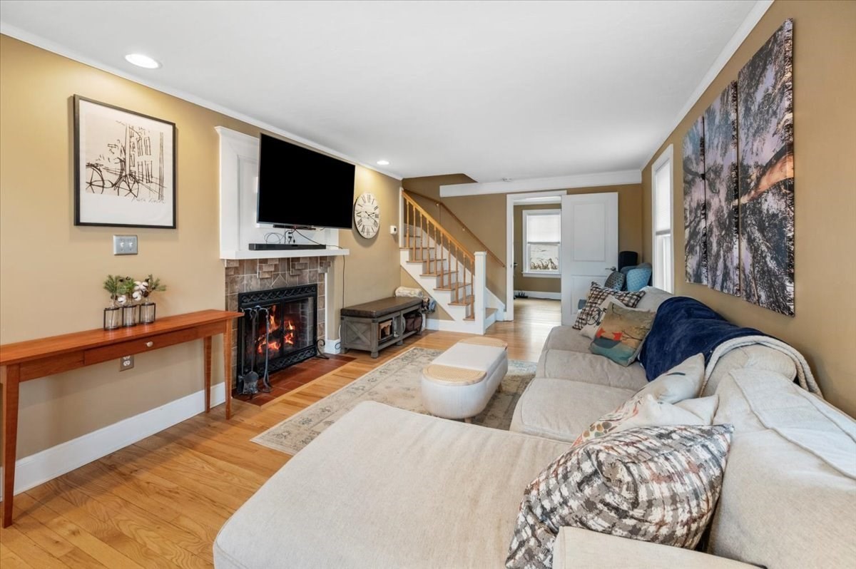 62 School St, Auburn, MA 01501 - Image 8