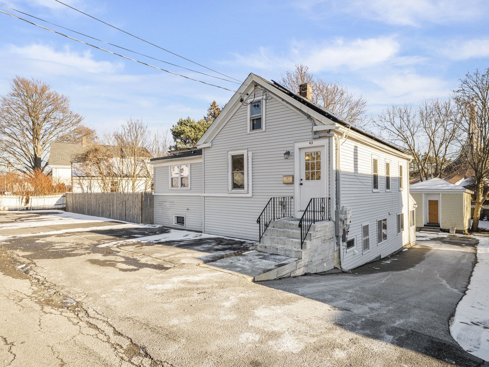 43 Filomena St, Weymouth, MA 02189 - Image 2