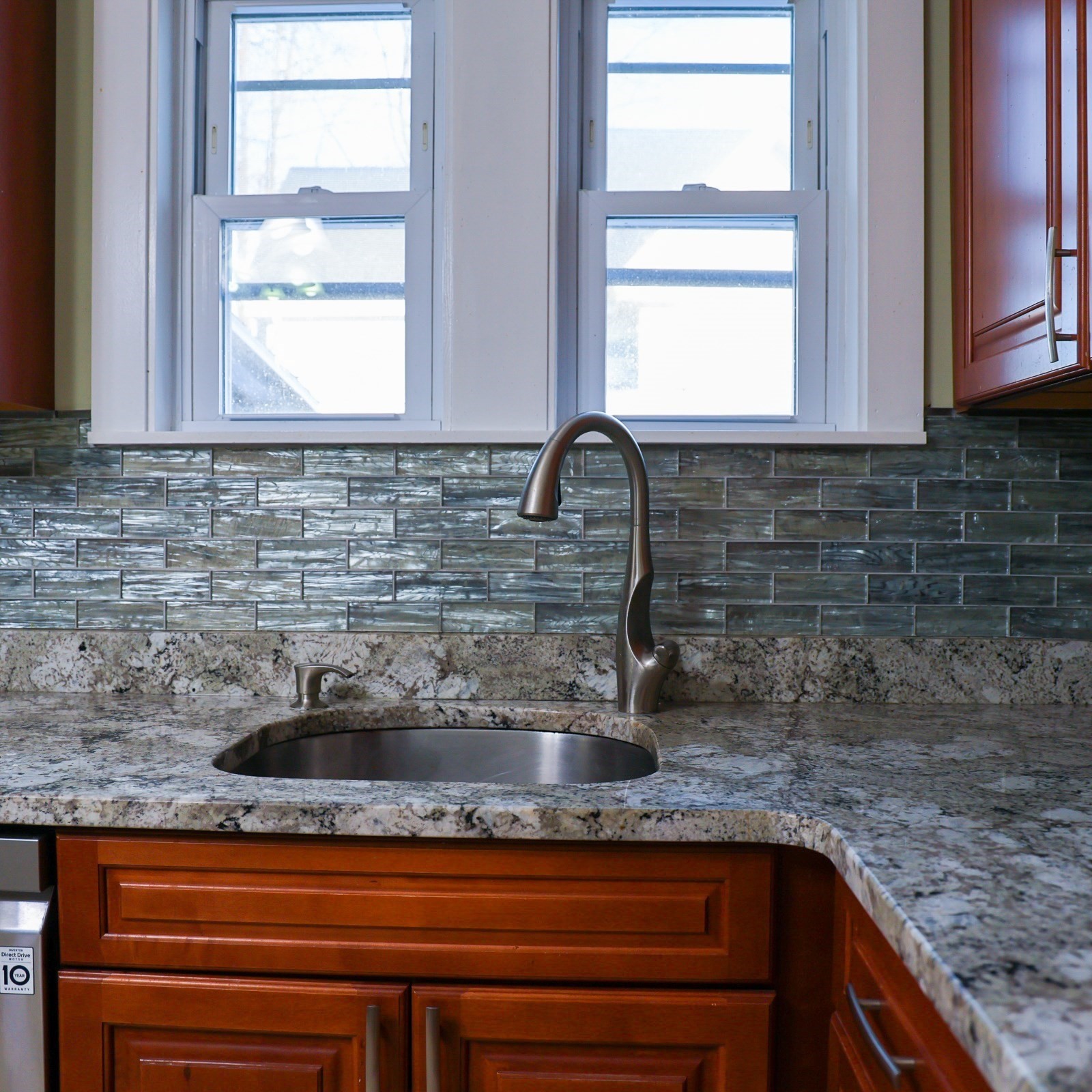 186 Powell St, Lowell, MA 01851 - Image 21