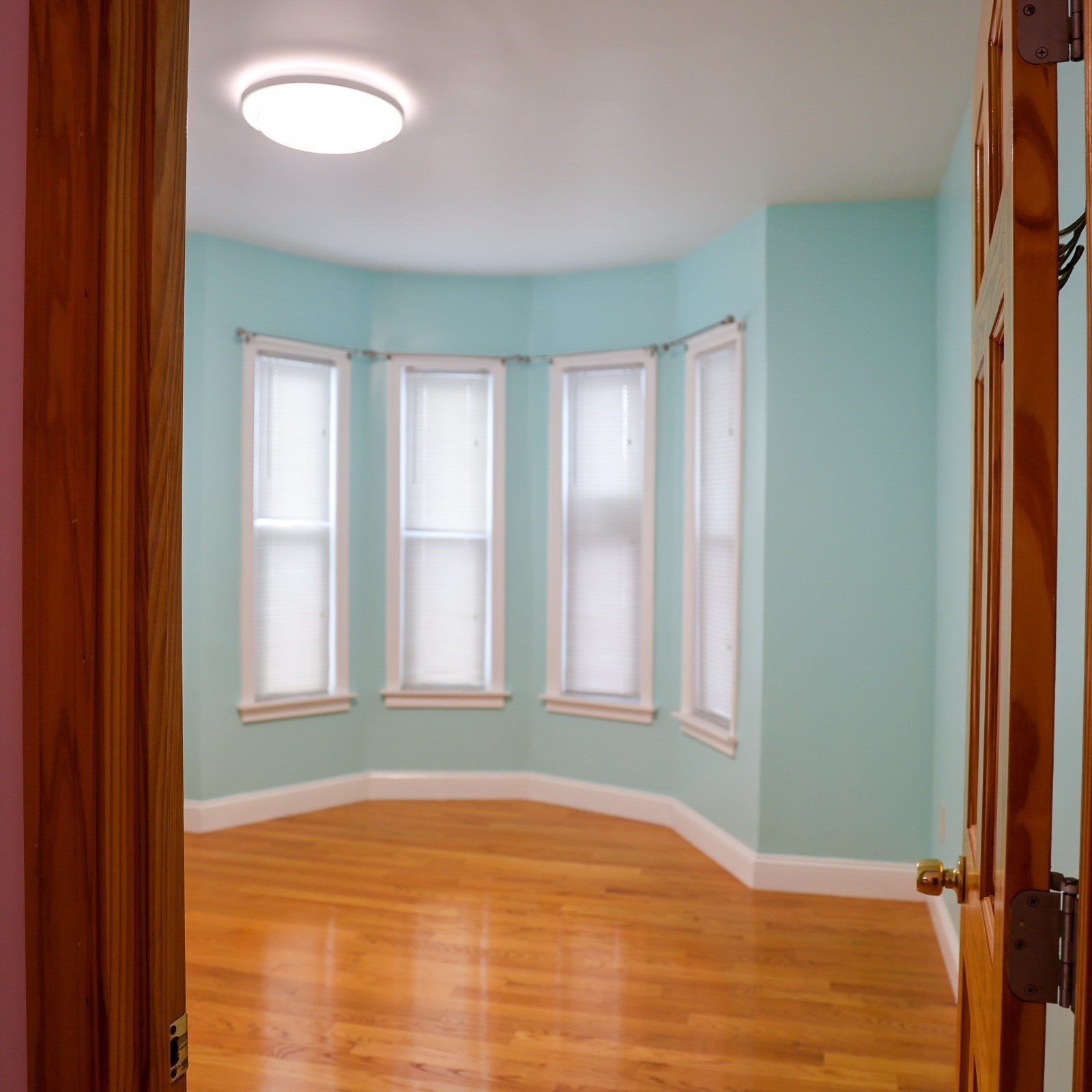 186 Powell St, Lowell, MA 01851 - Image 25