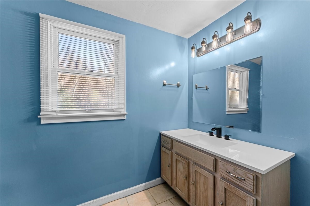 198 Elm St, Pembroke, MA 02359 - Image 20