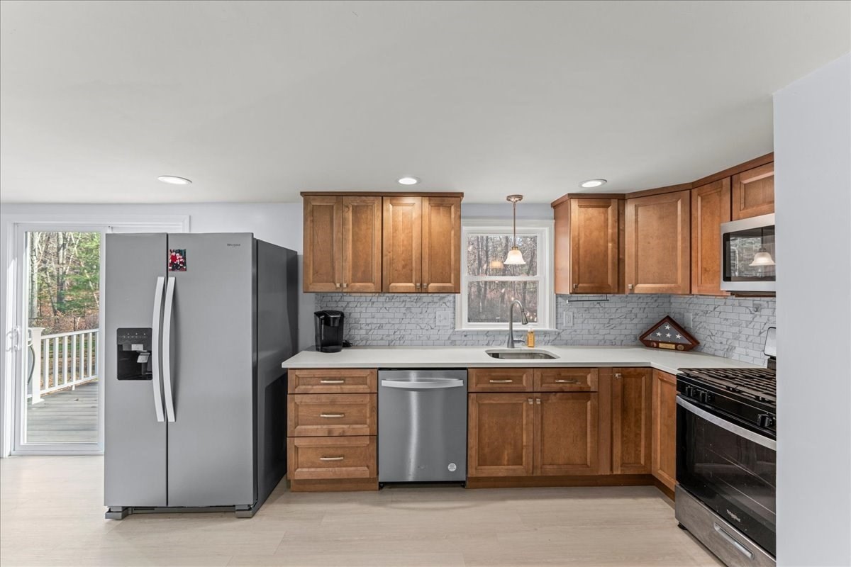 198 Elm St, Pembroke, MA 02359 - Image 4