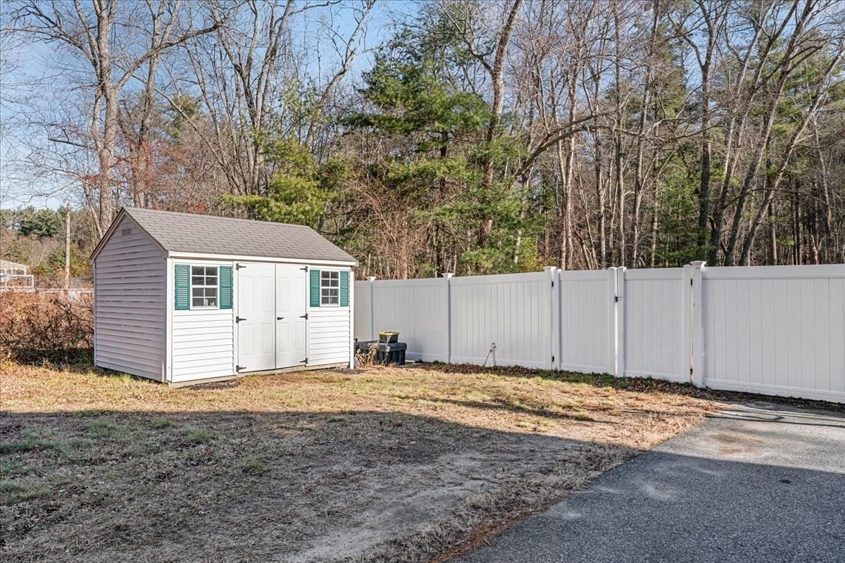 198 Elm St, Pembroke, MA 02359 - Image 35