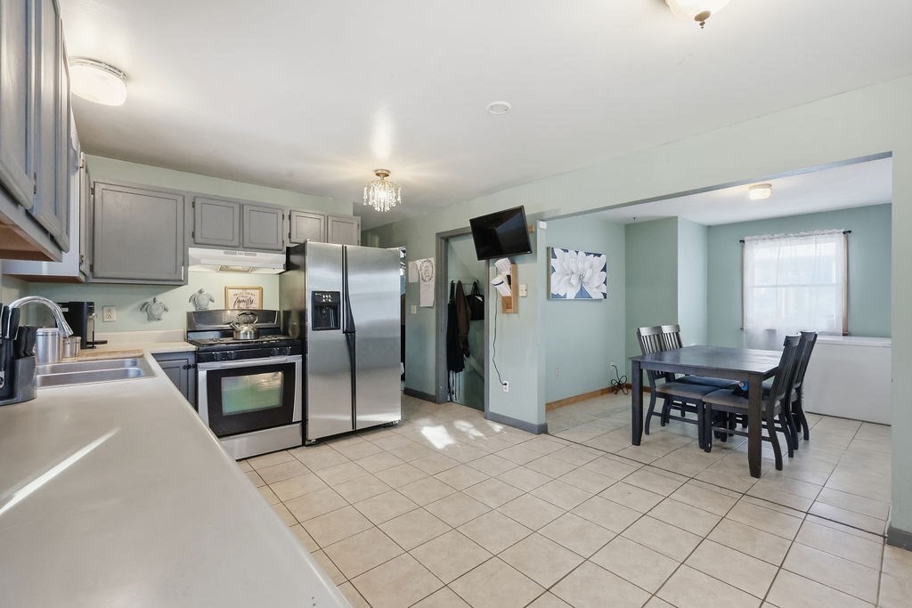 108 Barre St, Springfield, MA 01119 - Image 4