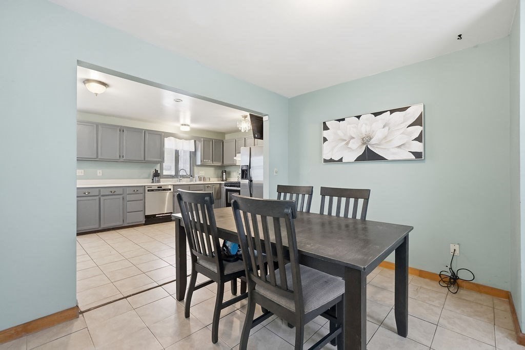 108 Barre St, Springfield, MA 01119 - Image 5