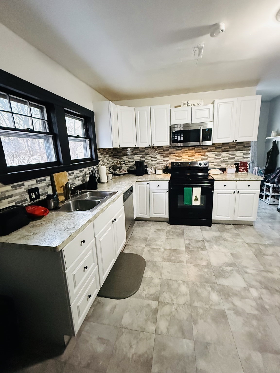 59 Daviston St, Springfield, MA 01108 - Image 13