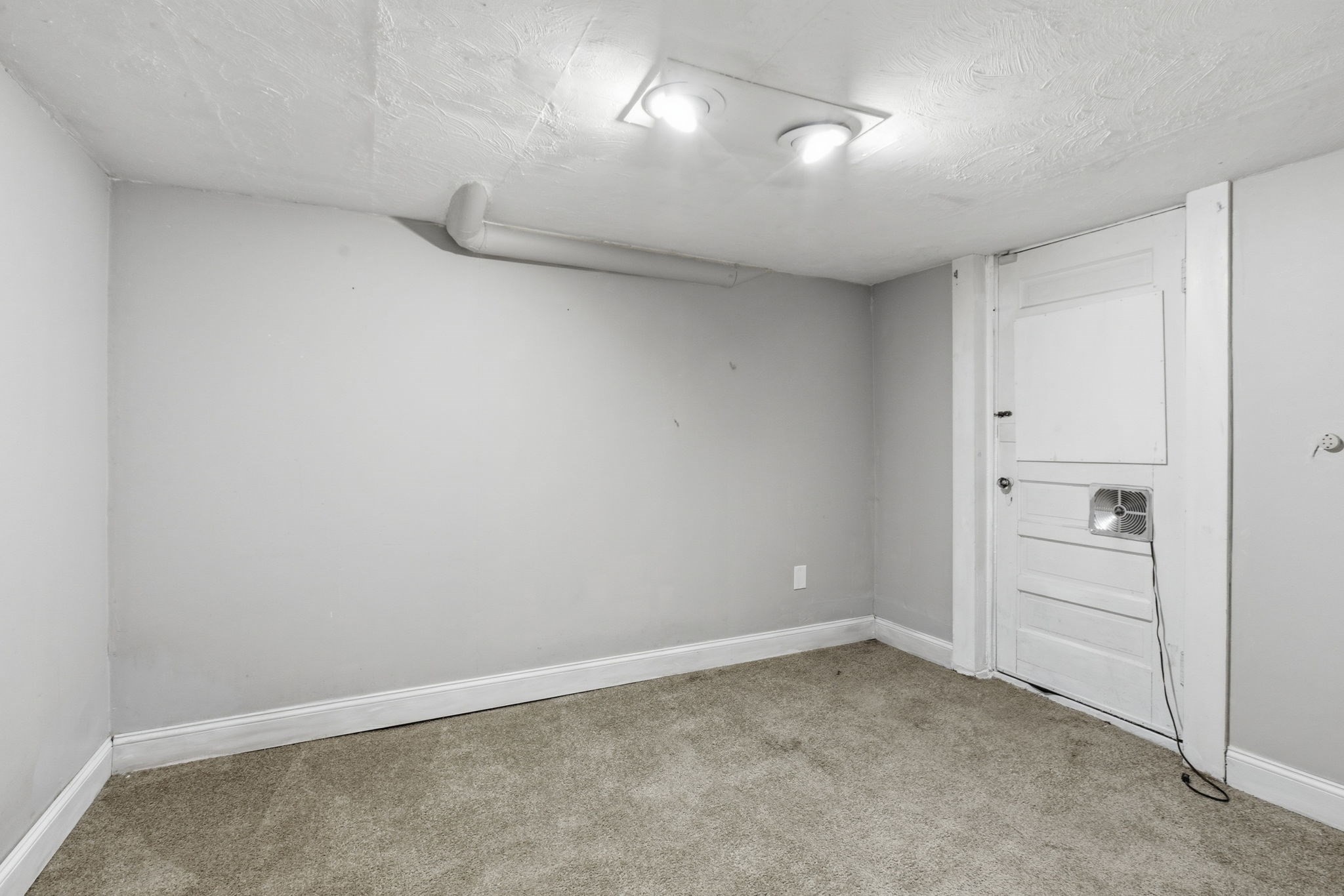 8 Plain St, Randolph, MA 02368 - Image 29