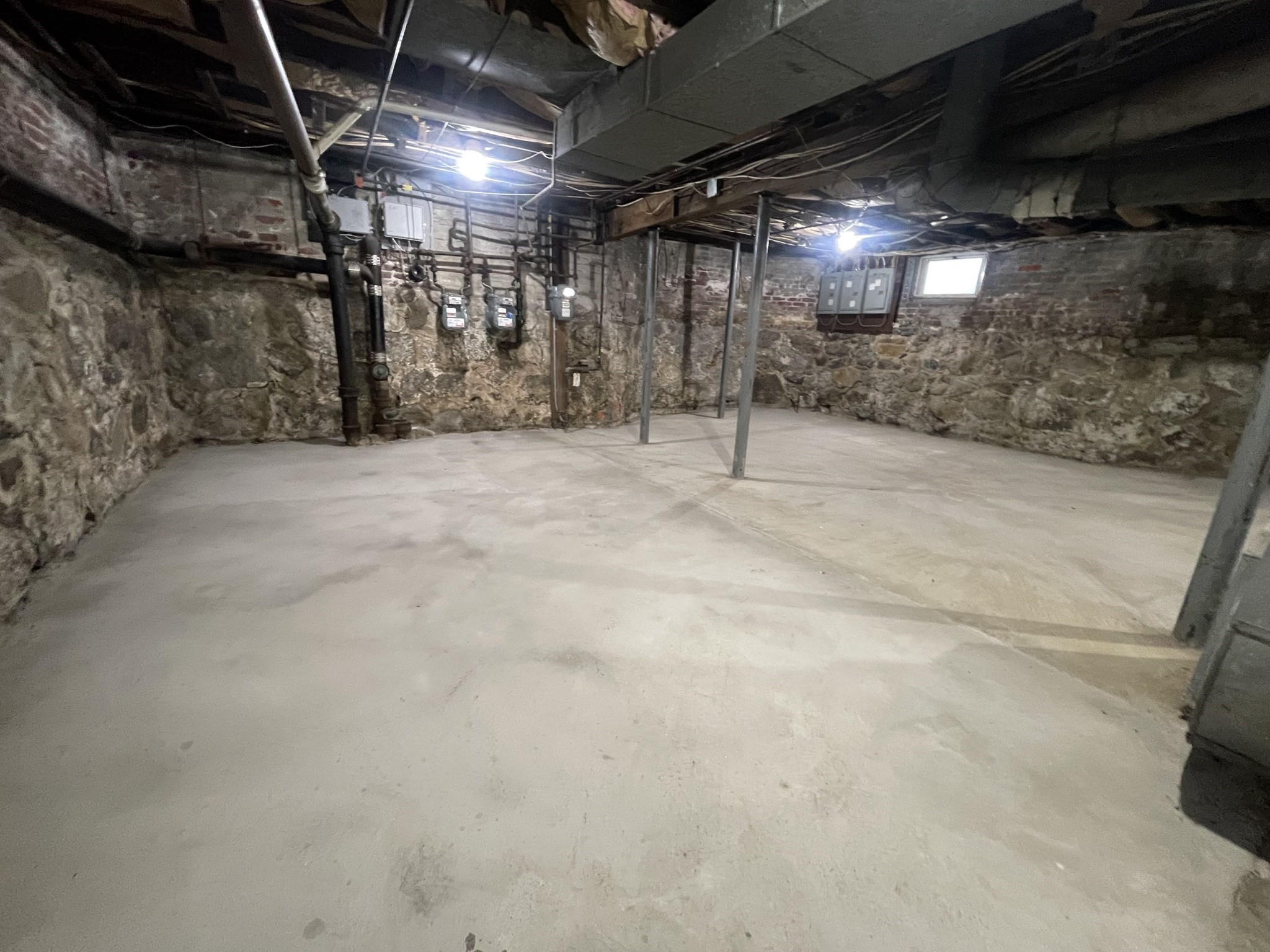 50 Kirtland St, Lynn, MA 01905 - Image 24