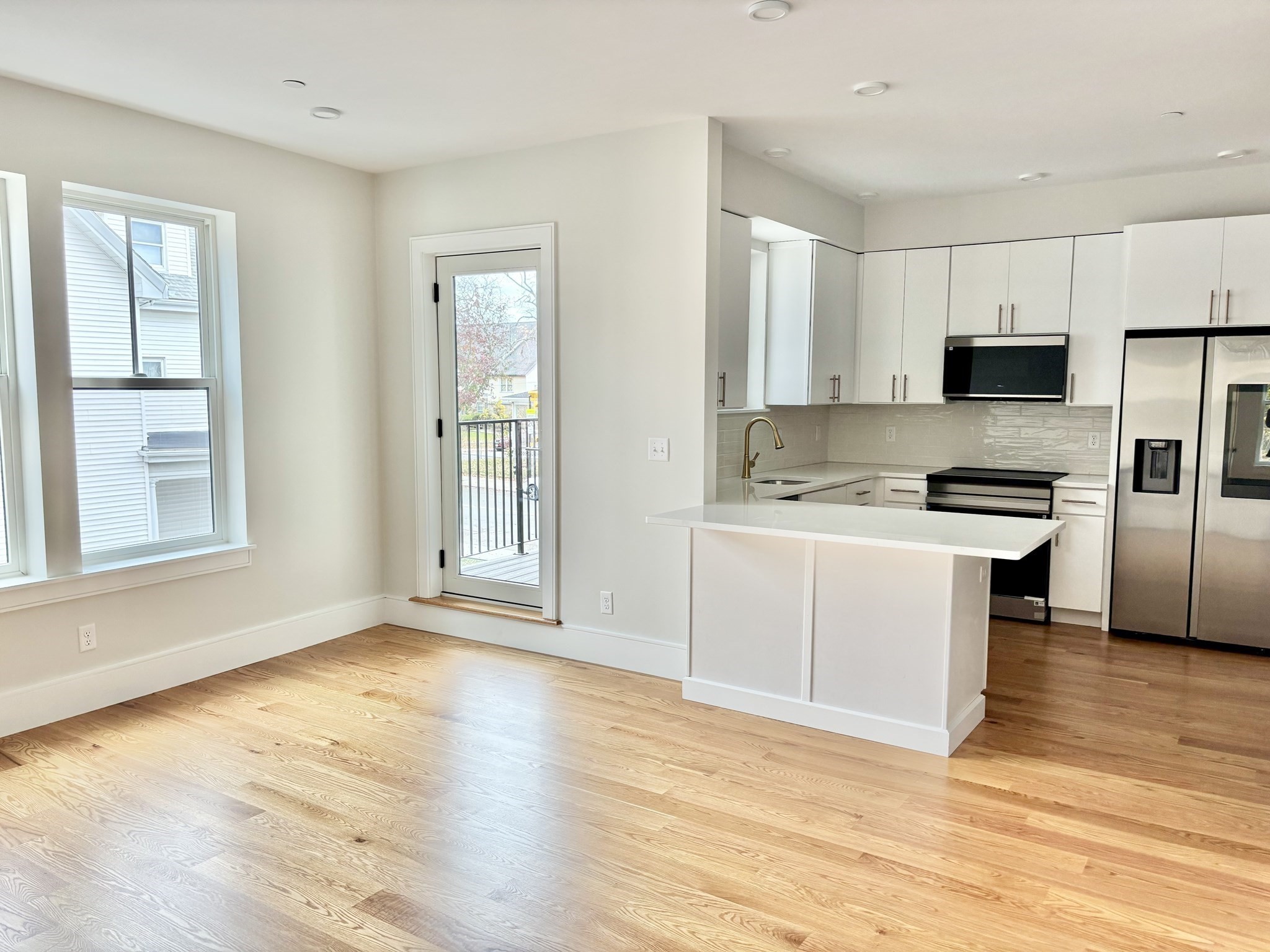 421 High St Unit 203, Medford, MA 02155 - Image 4