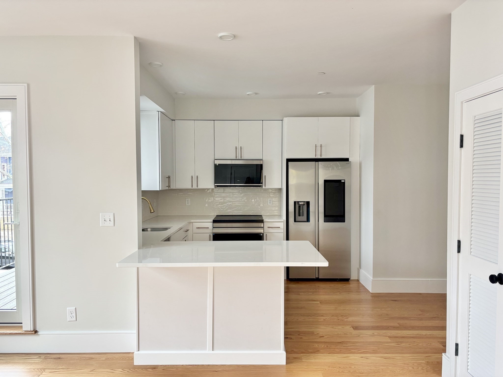 421 High St Unit 203, Medford, MA 02155 - Image 5