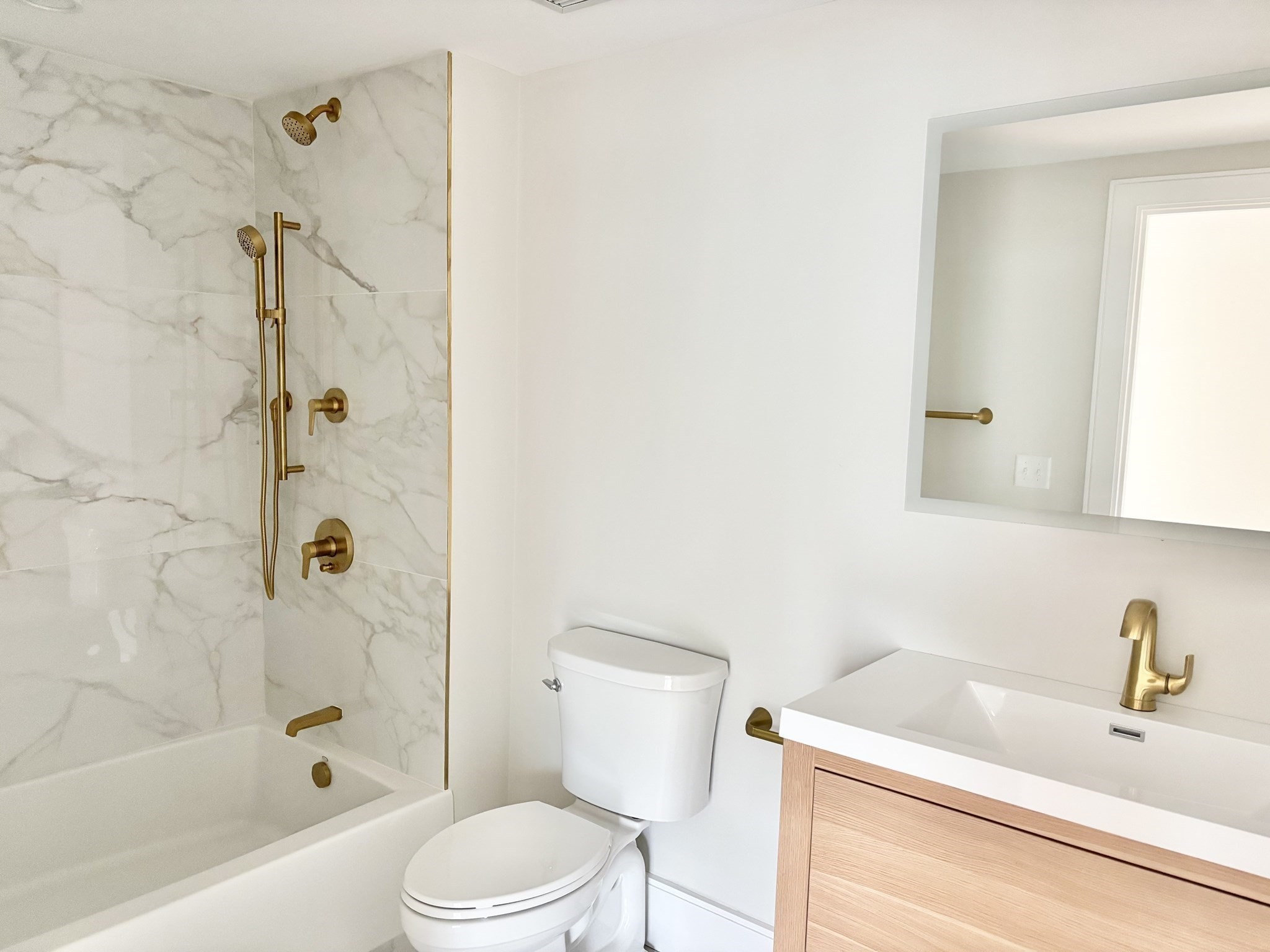 421 High St Unit 203, Medford, MA 02155 - Image 8