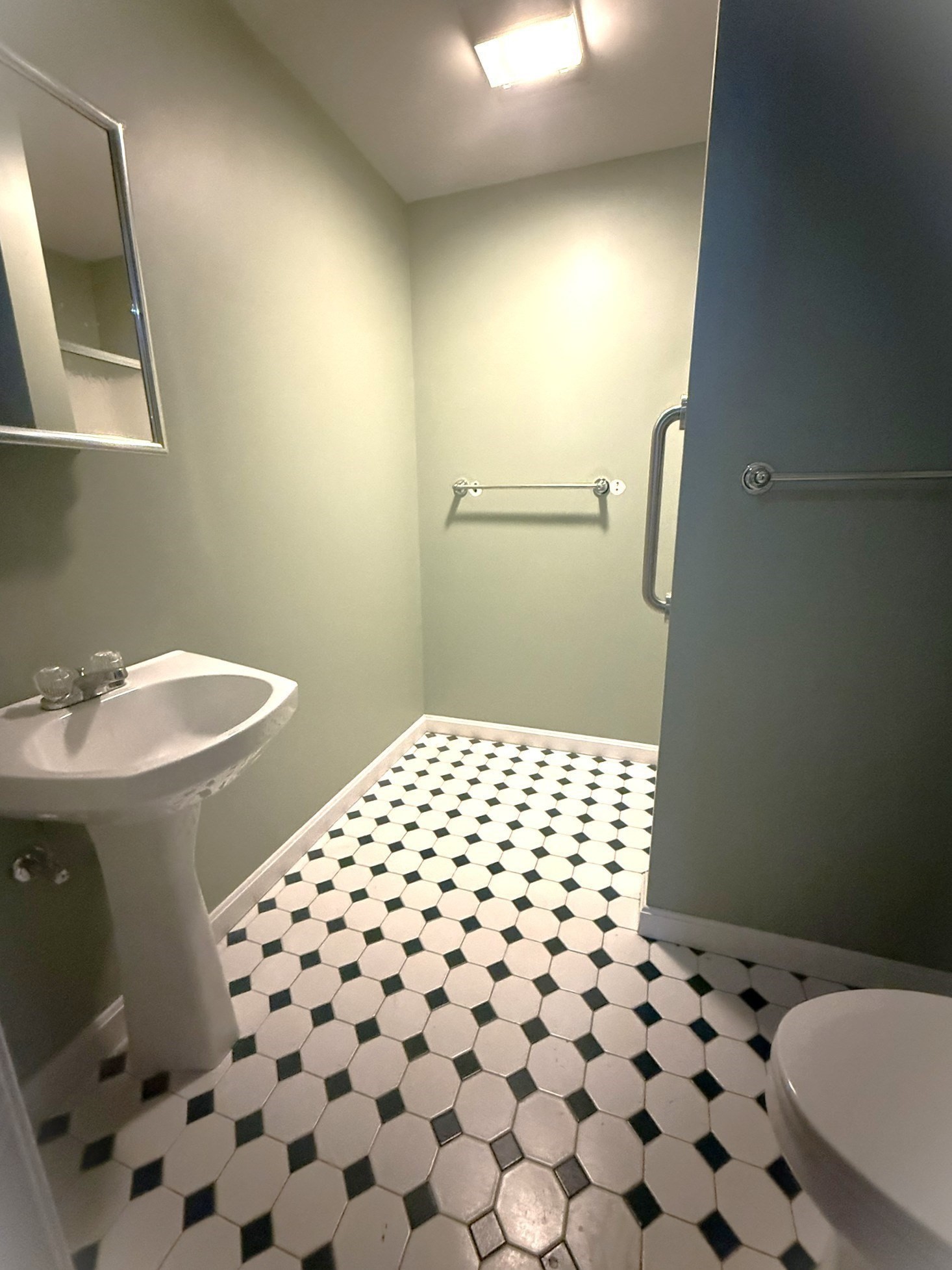 10 Indian Point Rd, Webster, MA 01570 - Image 32