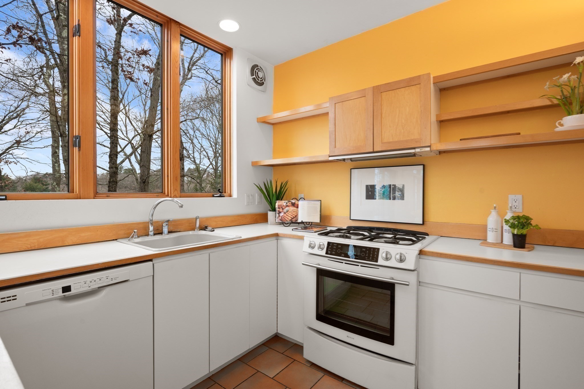 55 Grove Hill Park, Newton, MA 02460 - Image 11