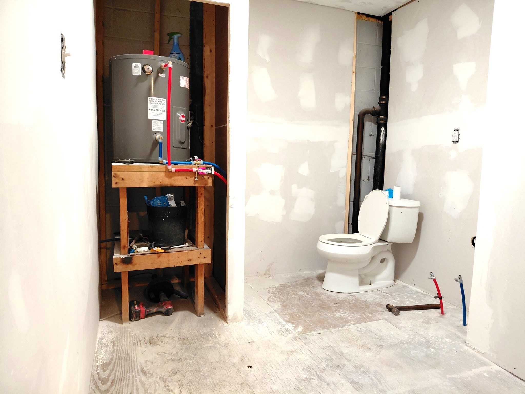 14 Carlton St, Lowell, MA 01851 - Image 4