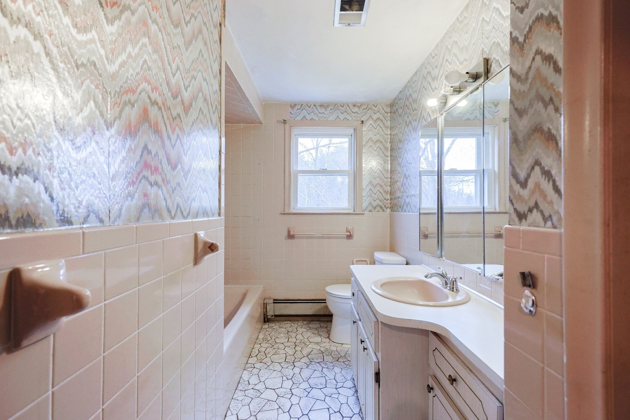 194 Ewing Dr, Stoughton, MA 02072 - Image 10