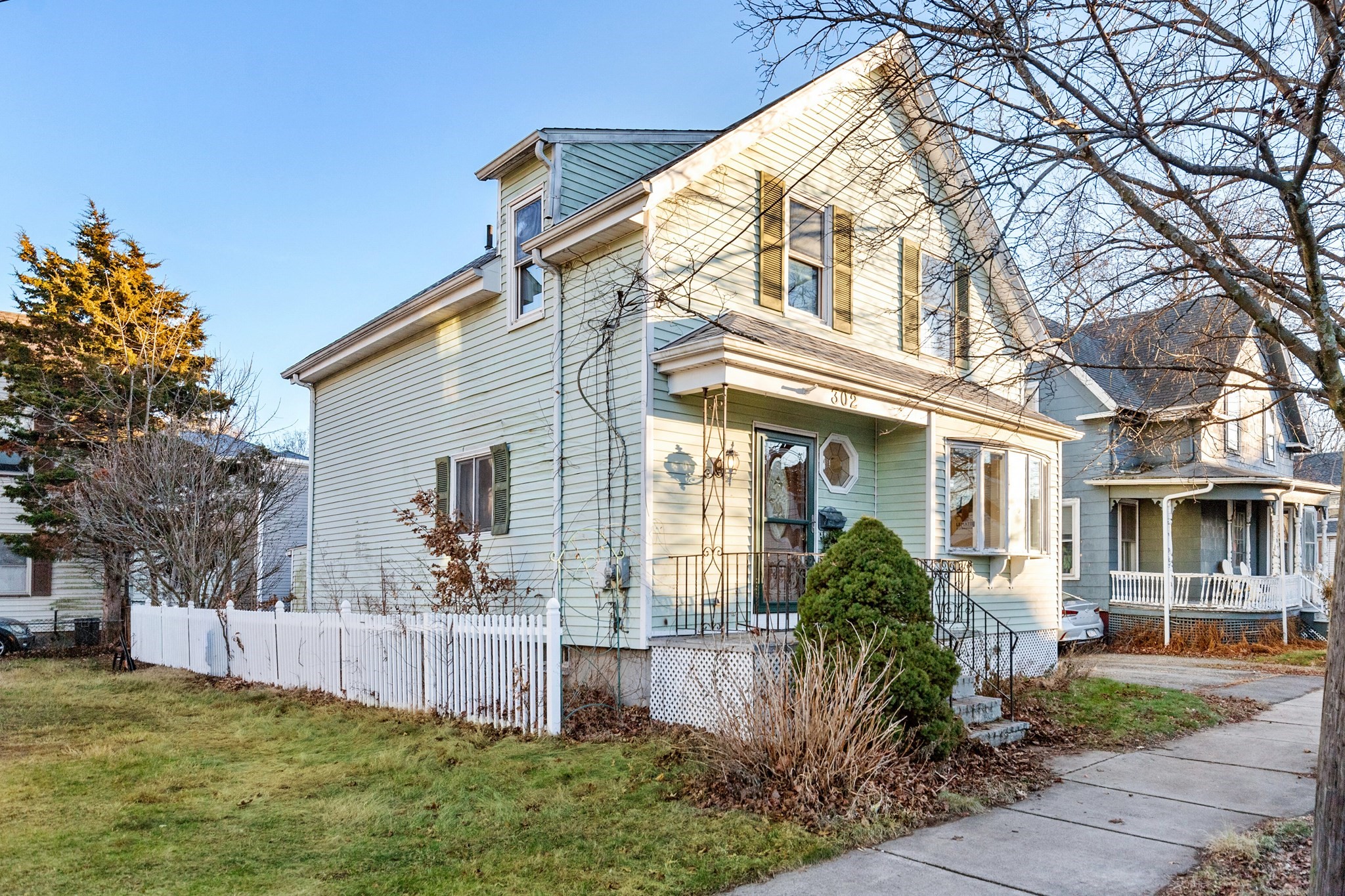 302 Maple Street, Lynn, MA 01902 - Image 2