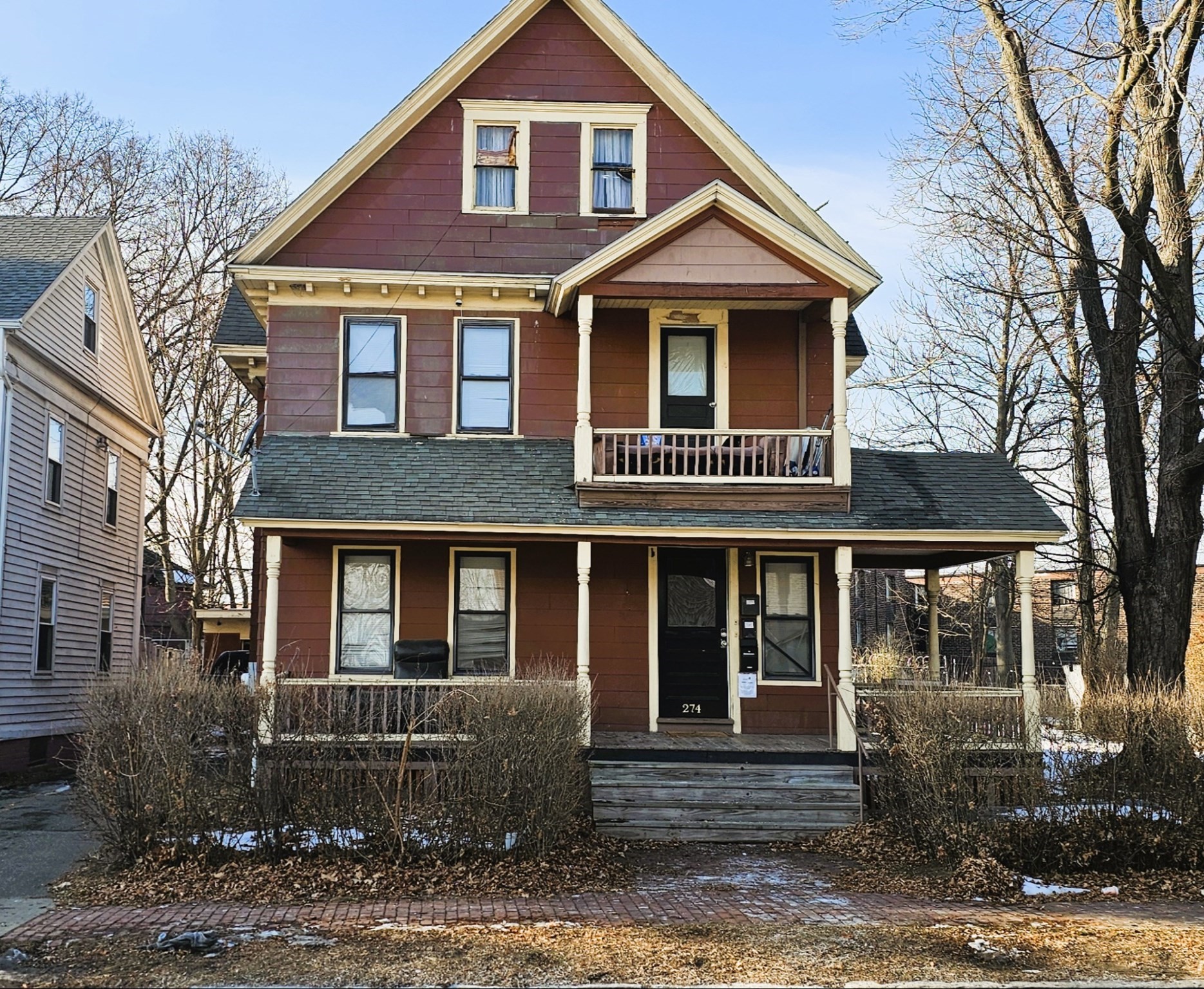 274 Pine St, Springfield, MA 01105