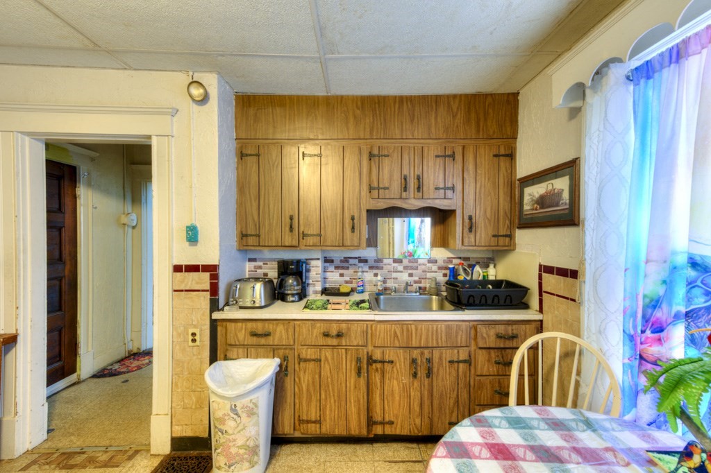 60 Fruit Street, Worcester, MA 01609 - Image 11