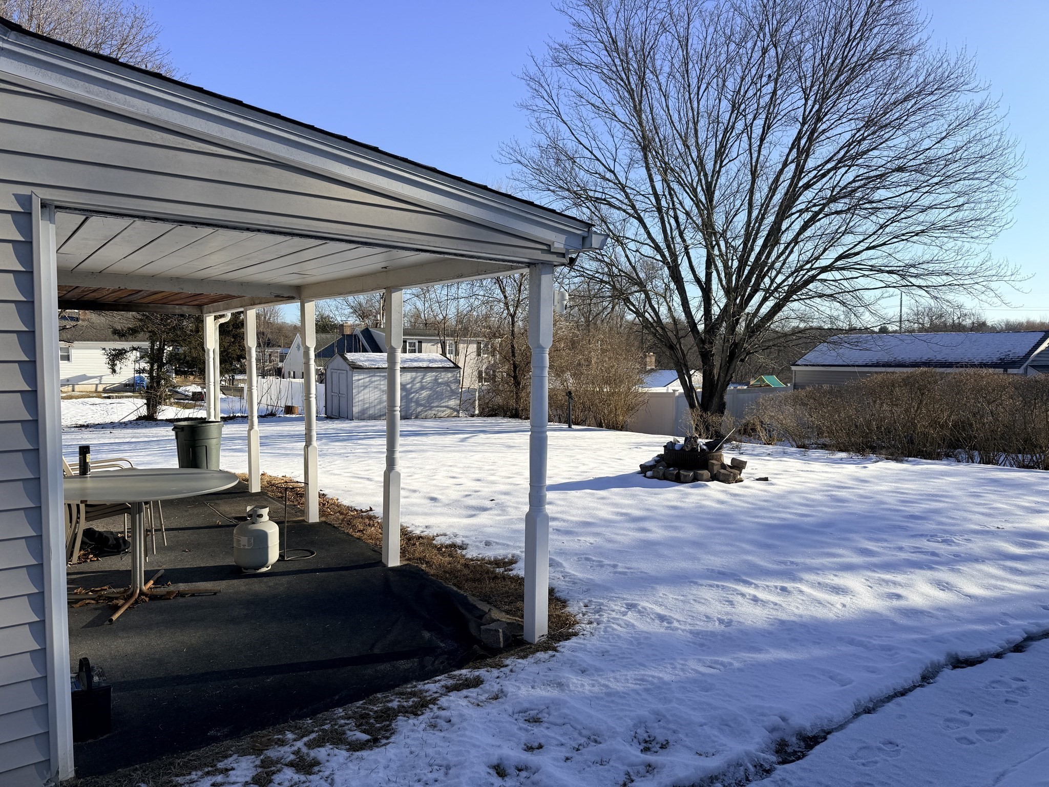 15 Hilltop Terr, Ludlow, MA 01056 - Image 4