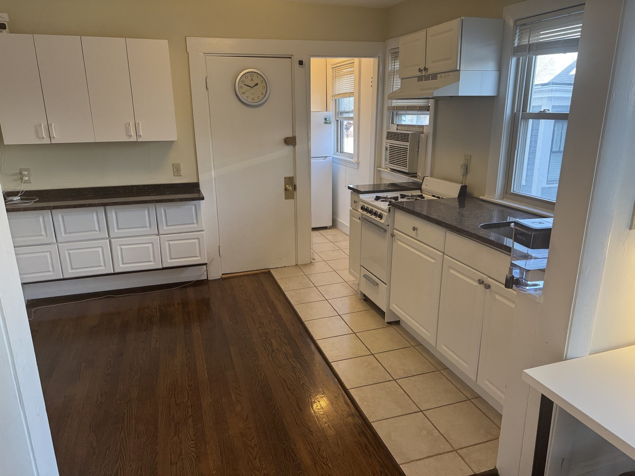 187 Concord Ave. Unit 5, Cambridge, MA 02138 - Image 2