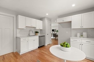 32 Barracks Road Unit 32, Hudson, MA 01749 - Image 3