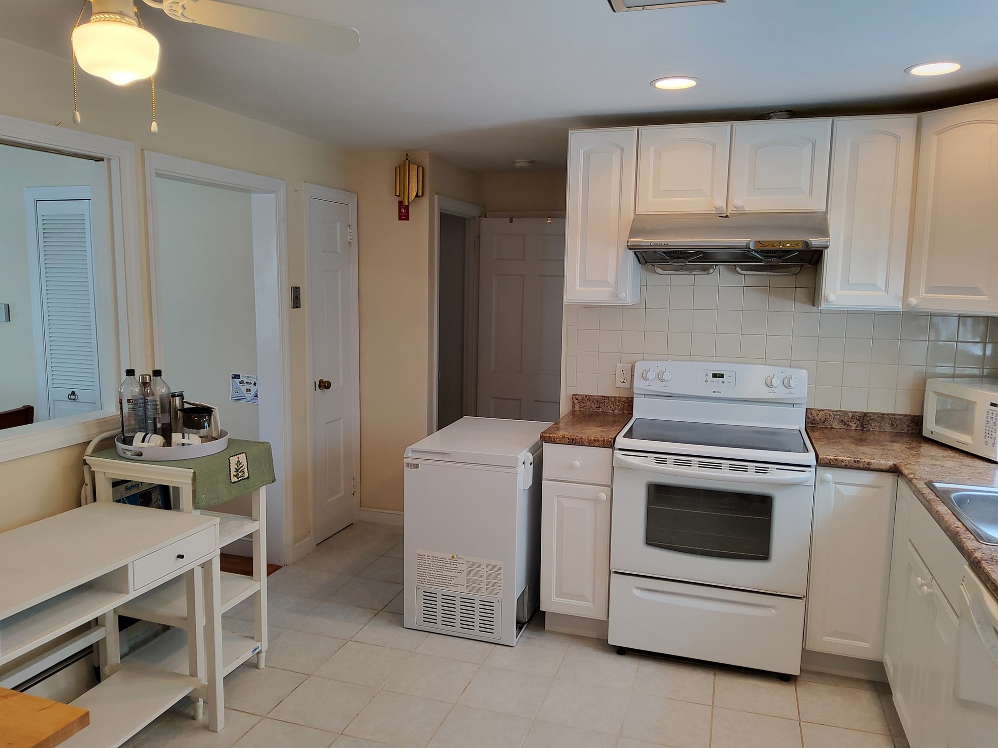 1696 Liberty St, Braintree, MA 02184 - Image 7