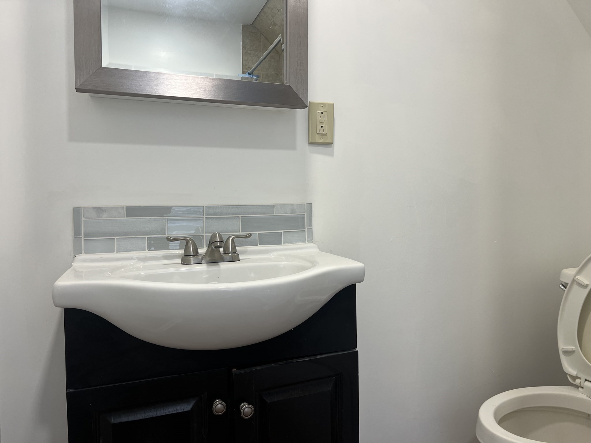 137 Crawford Street, Lowell, MA 01854 - Image 13