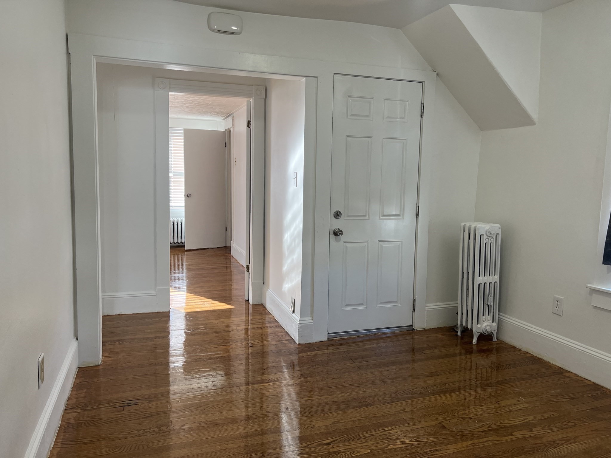 137 Crawford Street, Lowell, MA 01854 - Image 20