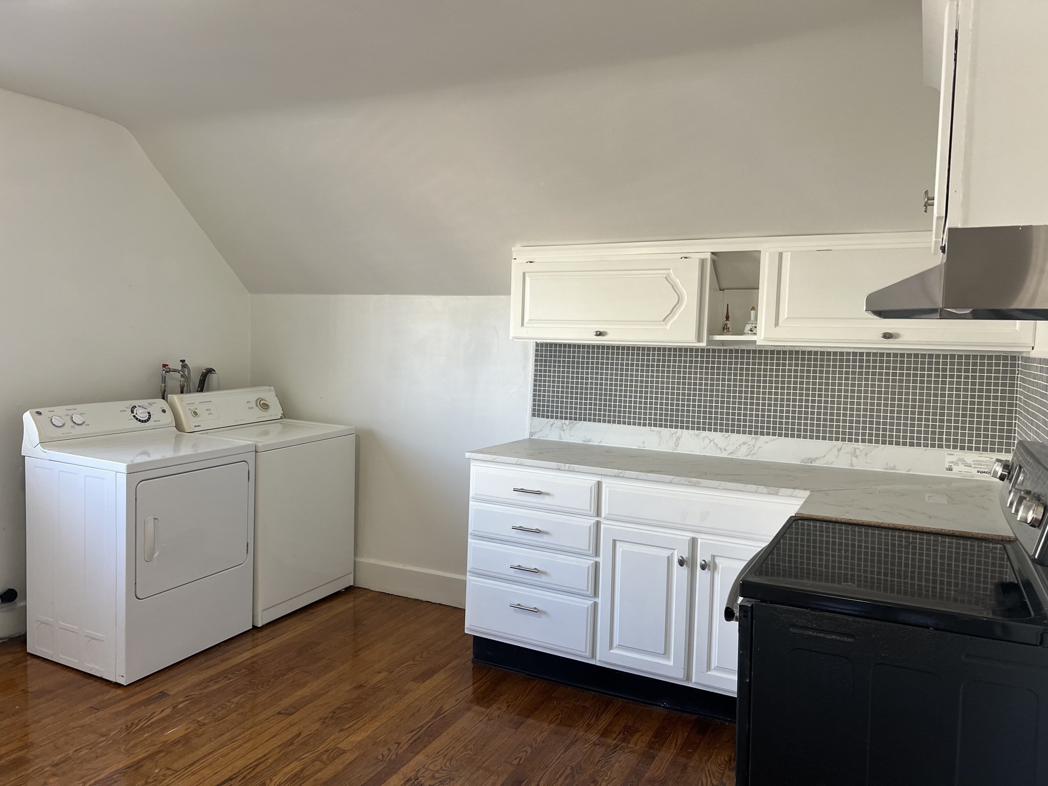 137 Crawford Street, Lowell, MA 01854 - Image 8