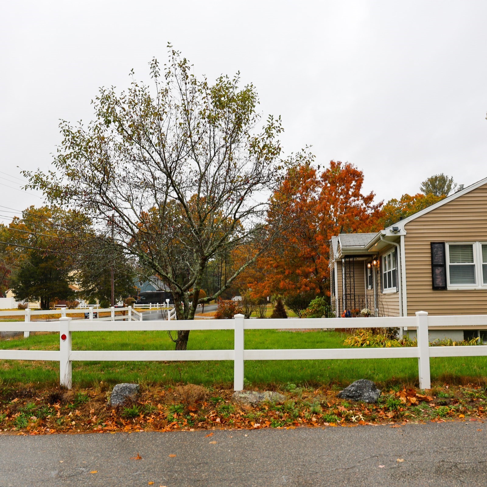 6 Leicester St, Billerica, MA 01821 - Image 3