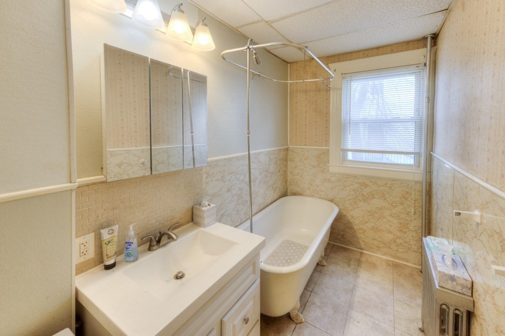 65 Paine Street, Worcester, MA 01605 - Image 18